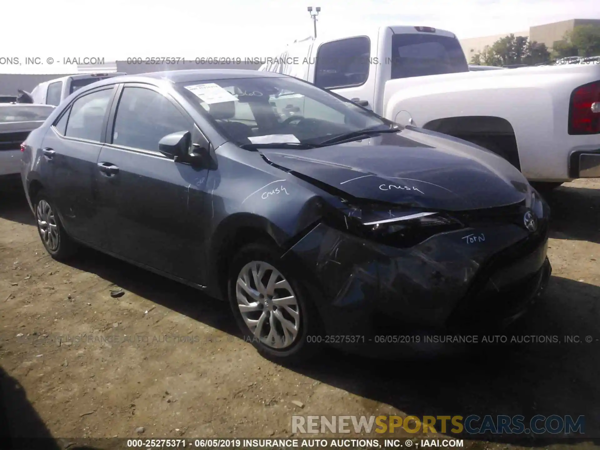 1 Photograph of a damaged car 2T1BURHE0KC242572 TOYOTA COROLLA 2019