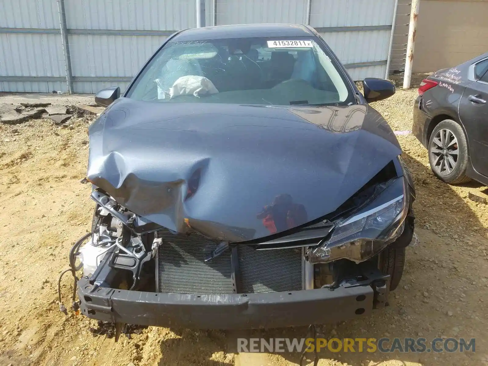 9 Photograph of a damaged car 2T1BURHE0KC243138 TOYOTA COROLLA 2019