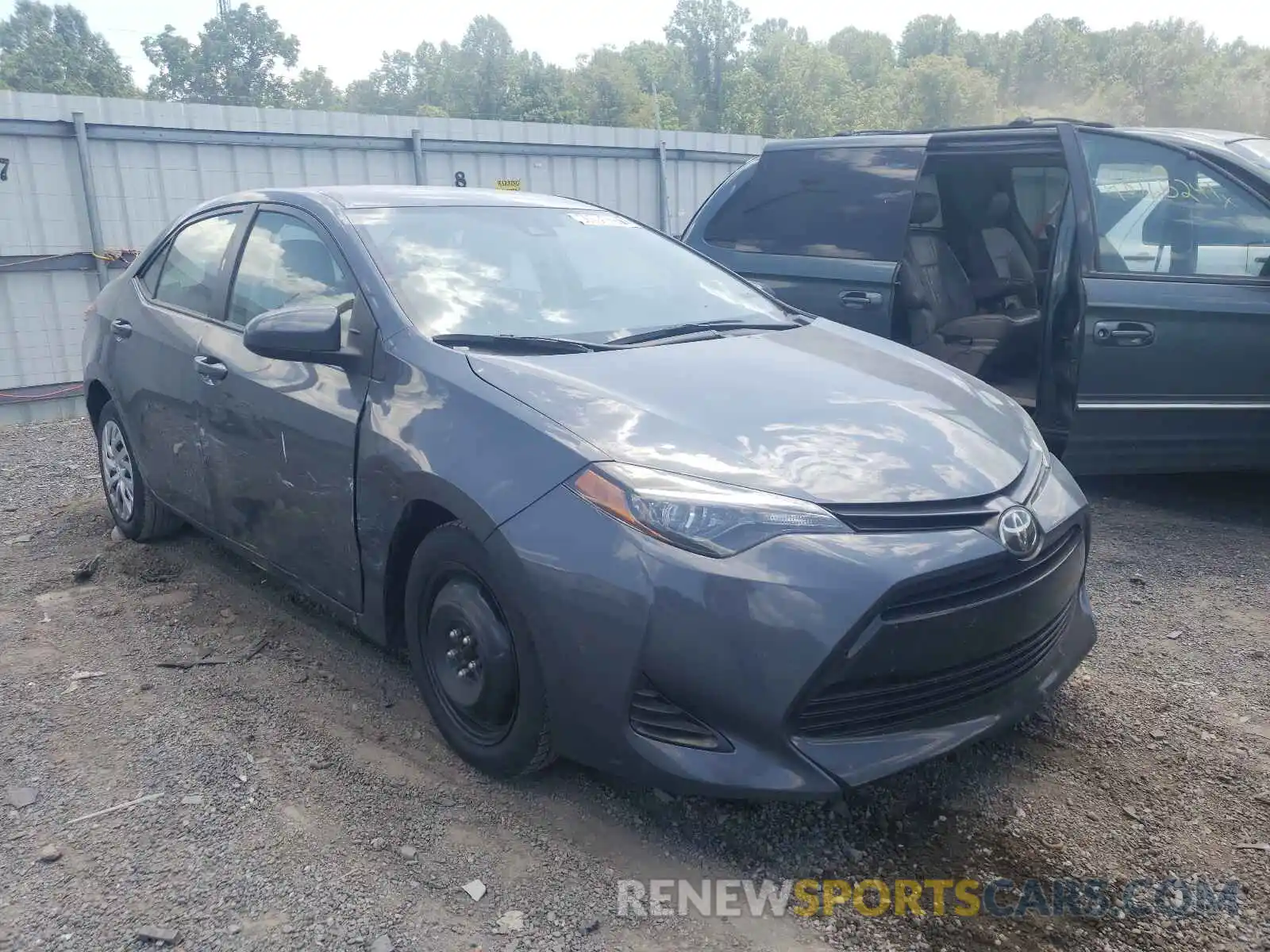 1 Photograph of a damaged car 2T1BURHE0KC243253 TOYOTA COROLLA 2019