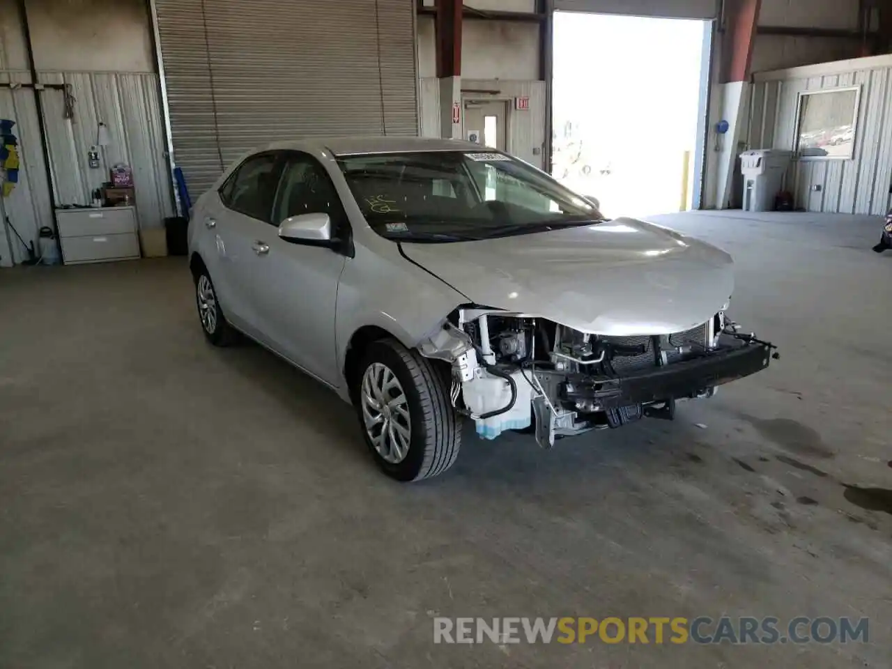 1 Photograph of a damaged car 2T1BURHE0KC243270 TOYOTA COROLLA 2019