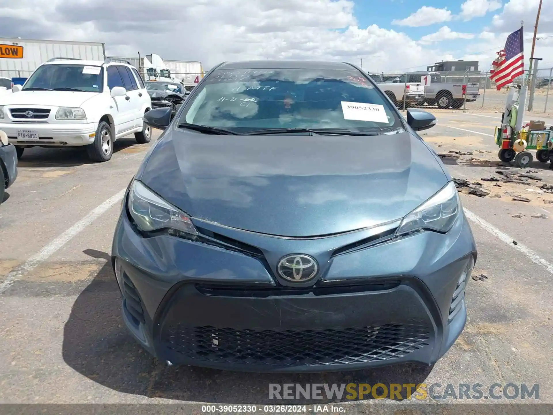 12 Photograph of a damaged car 2T1BURHE0KC243477 TOYOTA COROLLA 2019