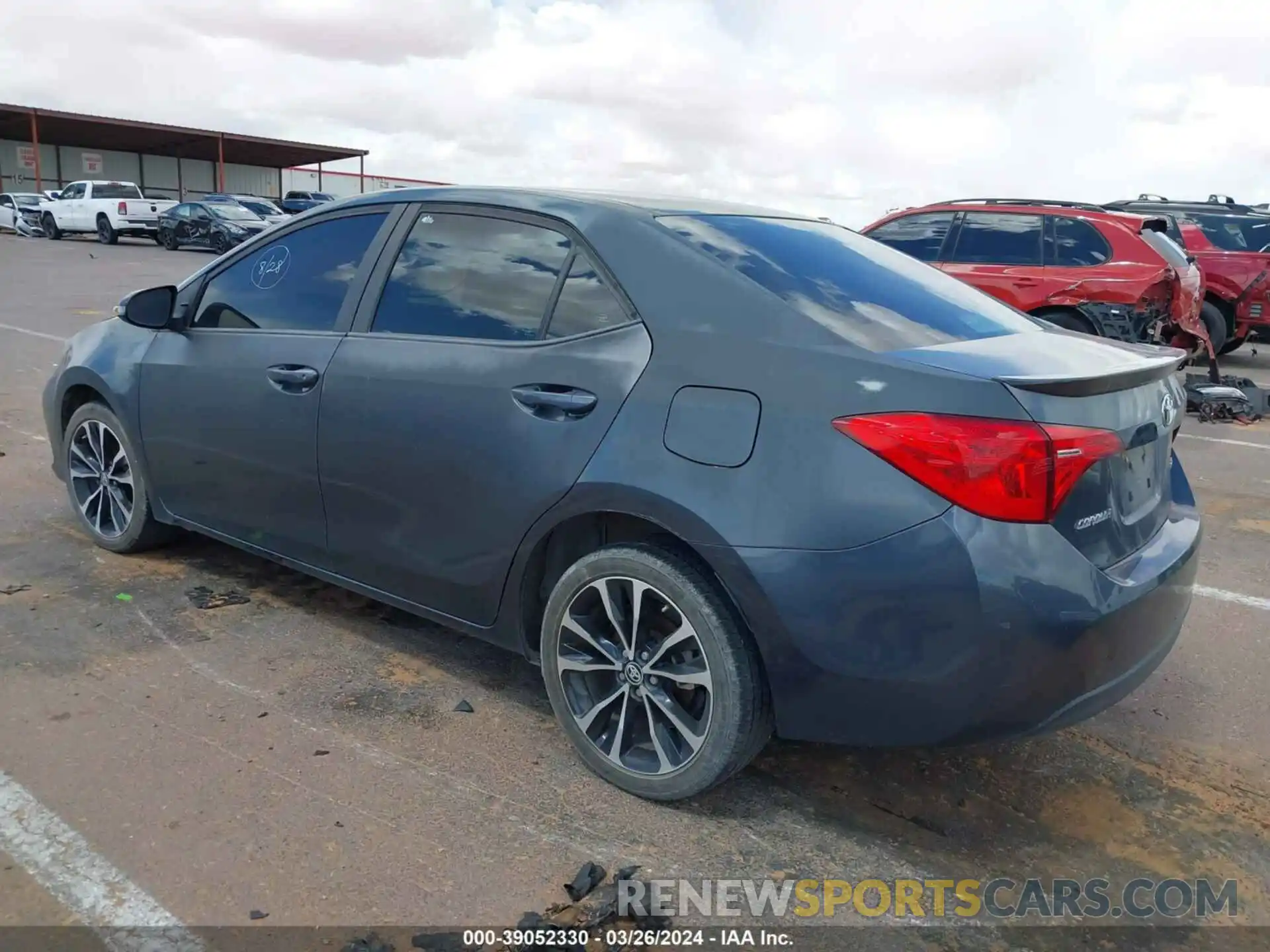 3 Photograph of a damaged car 2T1BURHE0KC243477 TOYOTA COROLLA 2019