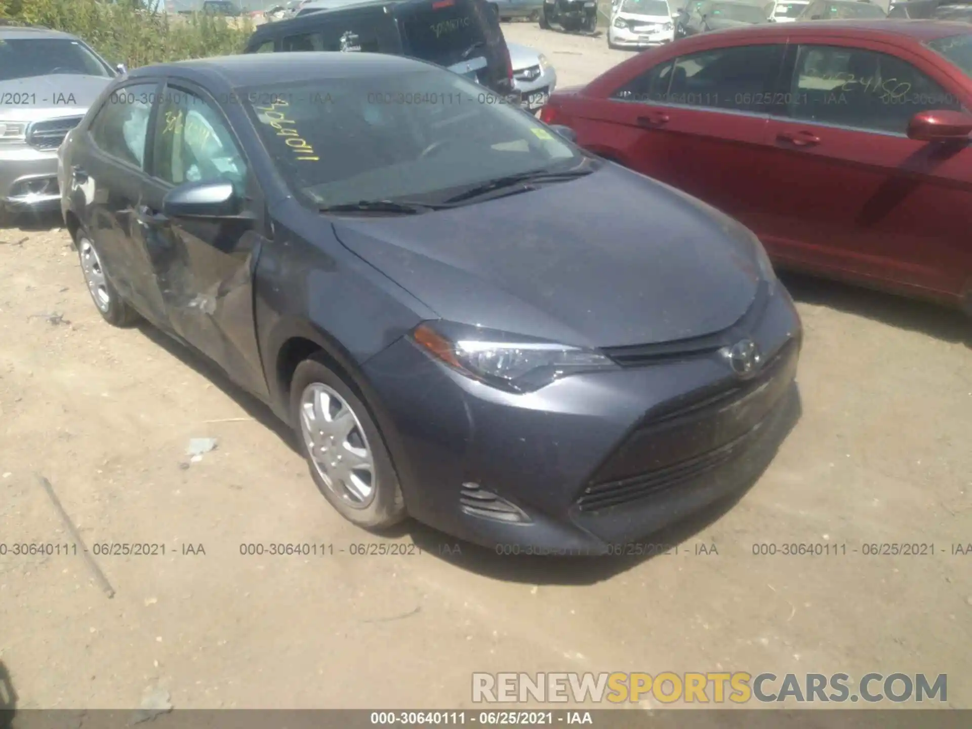 1 Photograph of a damaged car 2T1BURHE0KC243513 TOYOTA COROLLA 2019