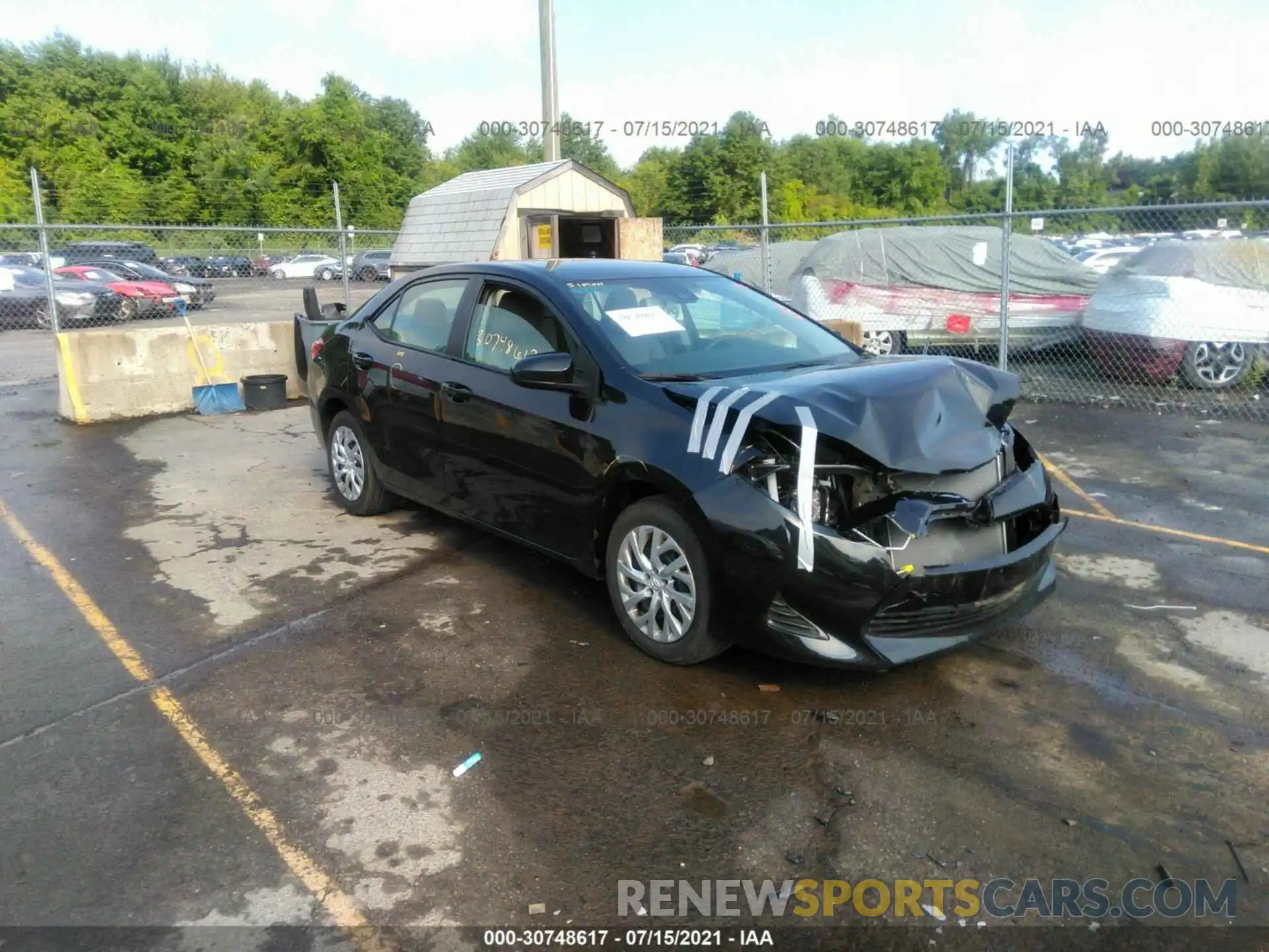 1 Photograph of a damaged car 2T1BURHE0KC243947 TOYOTA COROLLA 2019