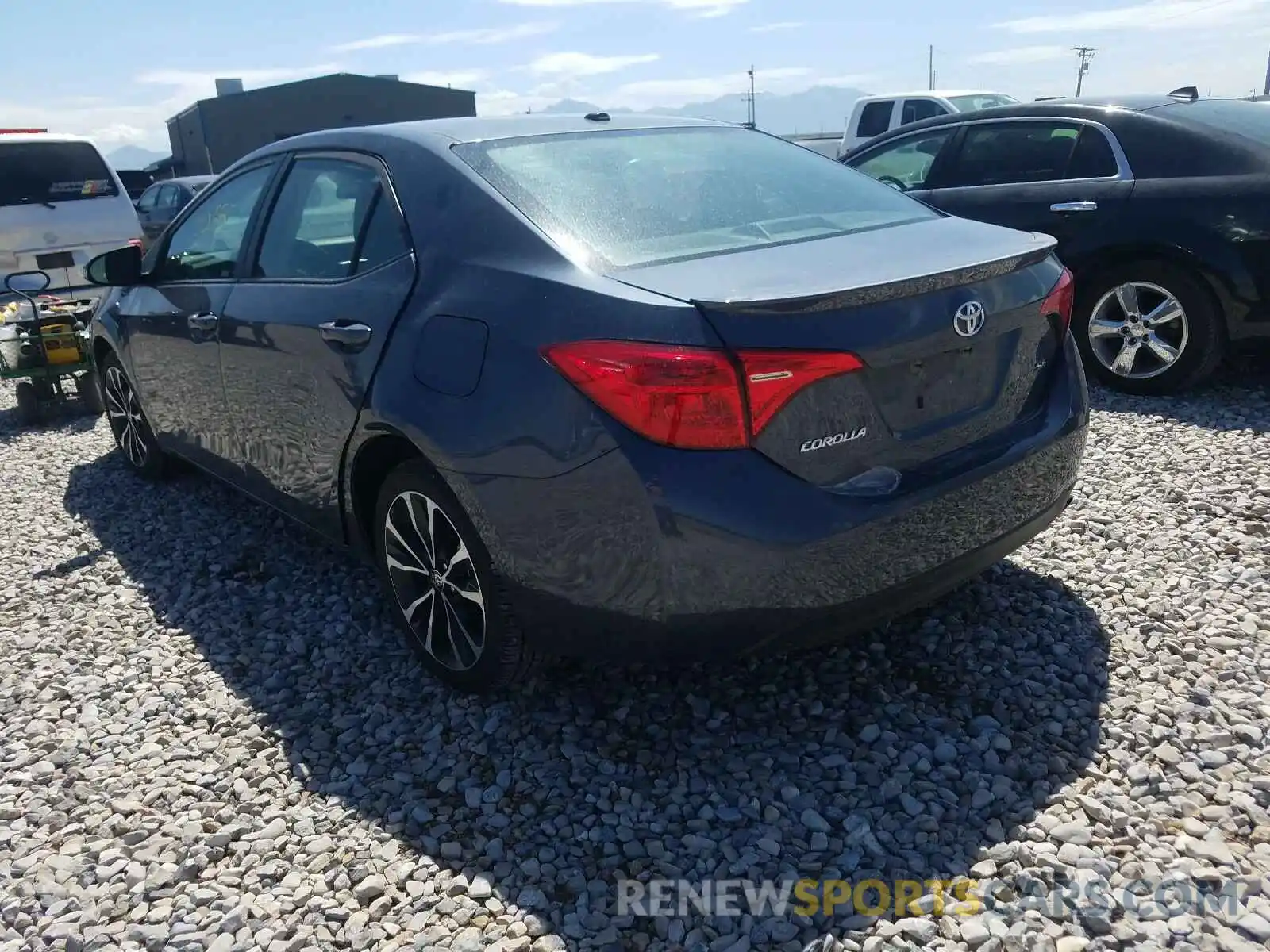 3 Photograph of a damaged car 2T1BURHE0KC244659 TOYOTA COROLLA 2019