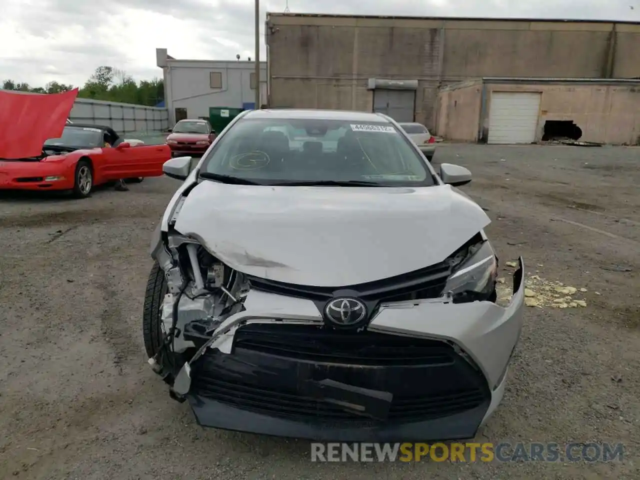 9 Photograph of a damaged car 2T1BURHE0KC245438 TOYOTA COROLLA 2019