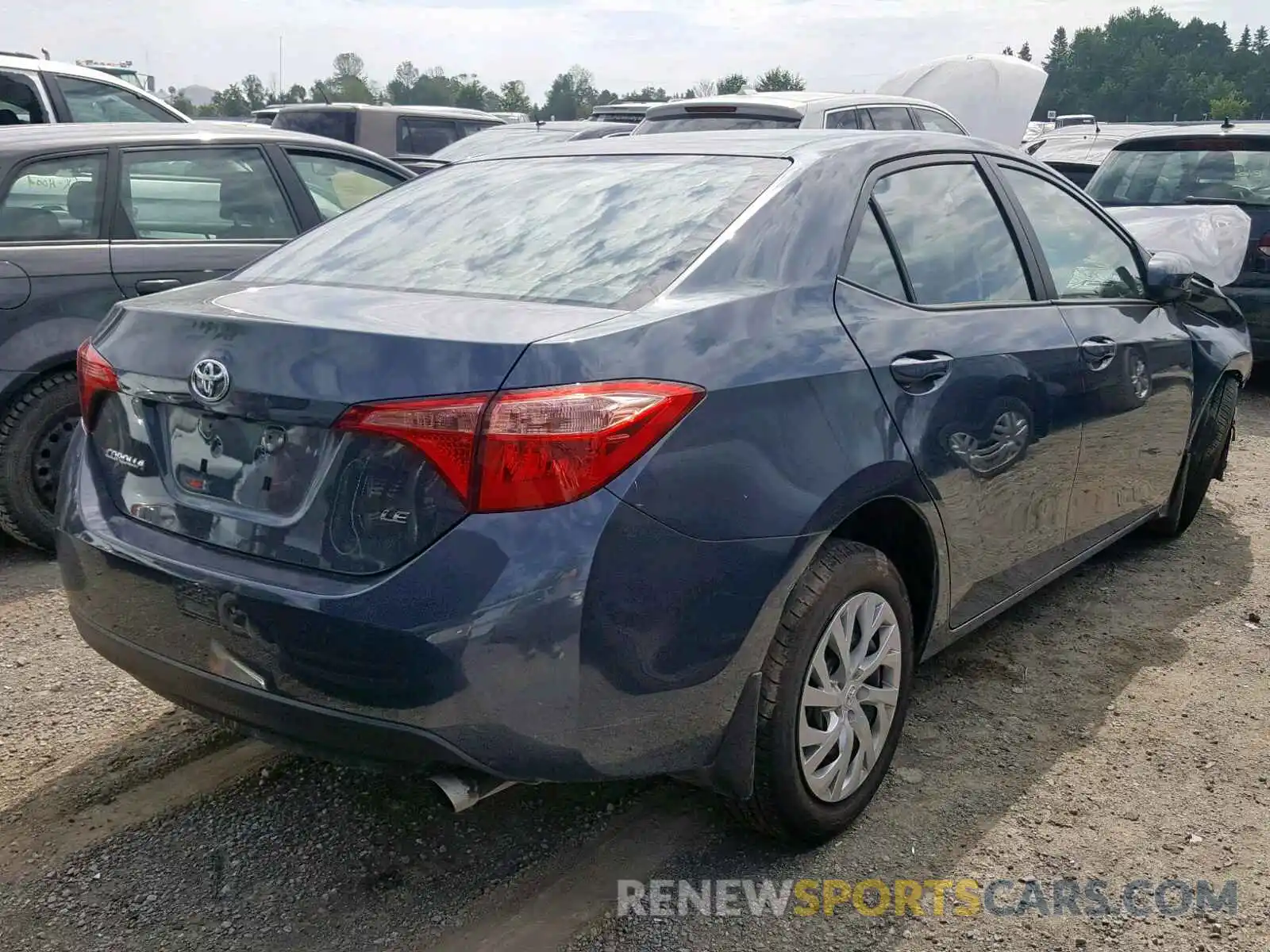 4 Photograph of a damaged car 2T1BURHE0KC245472 TOYOTA COROLLA 2019