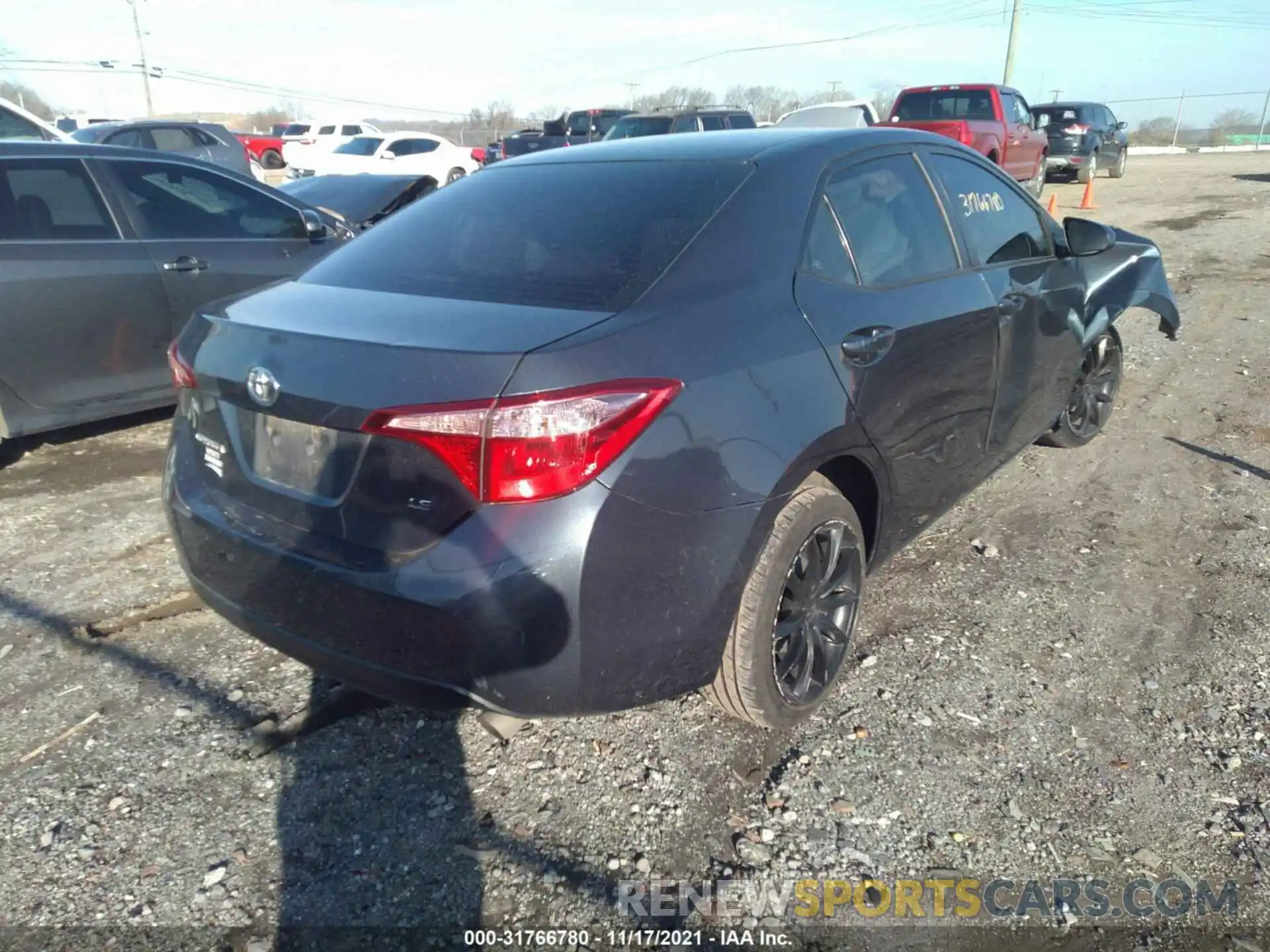 4 Photograph of a damaged car 2T1BURHE0KC245679 TOYOTA COROLLA 2019