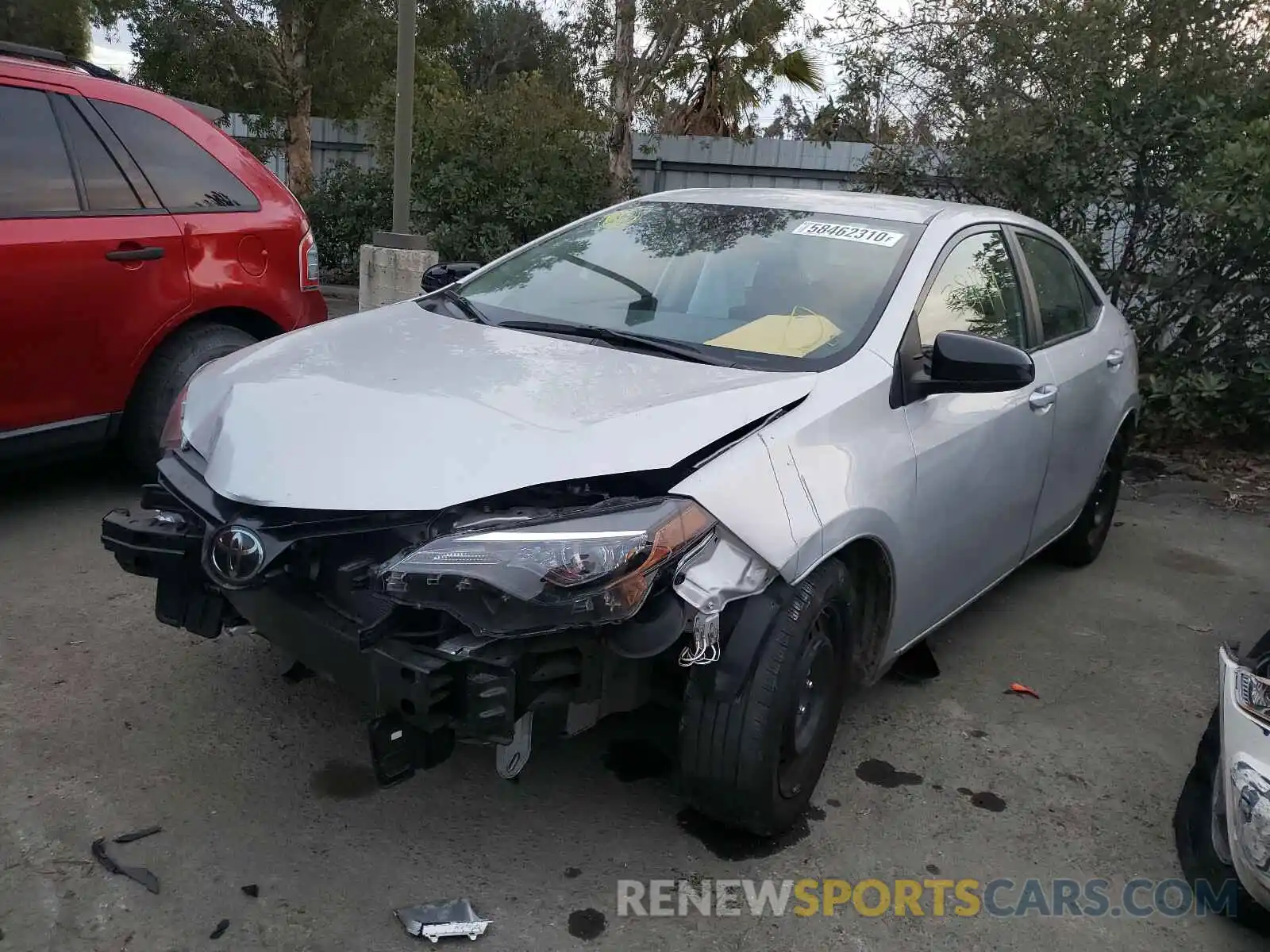2 Photograph of a damaged car 2T1BURHE0KC245942 TOYOTA COROLLA 2019