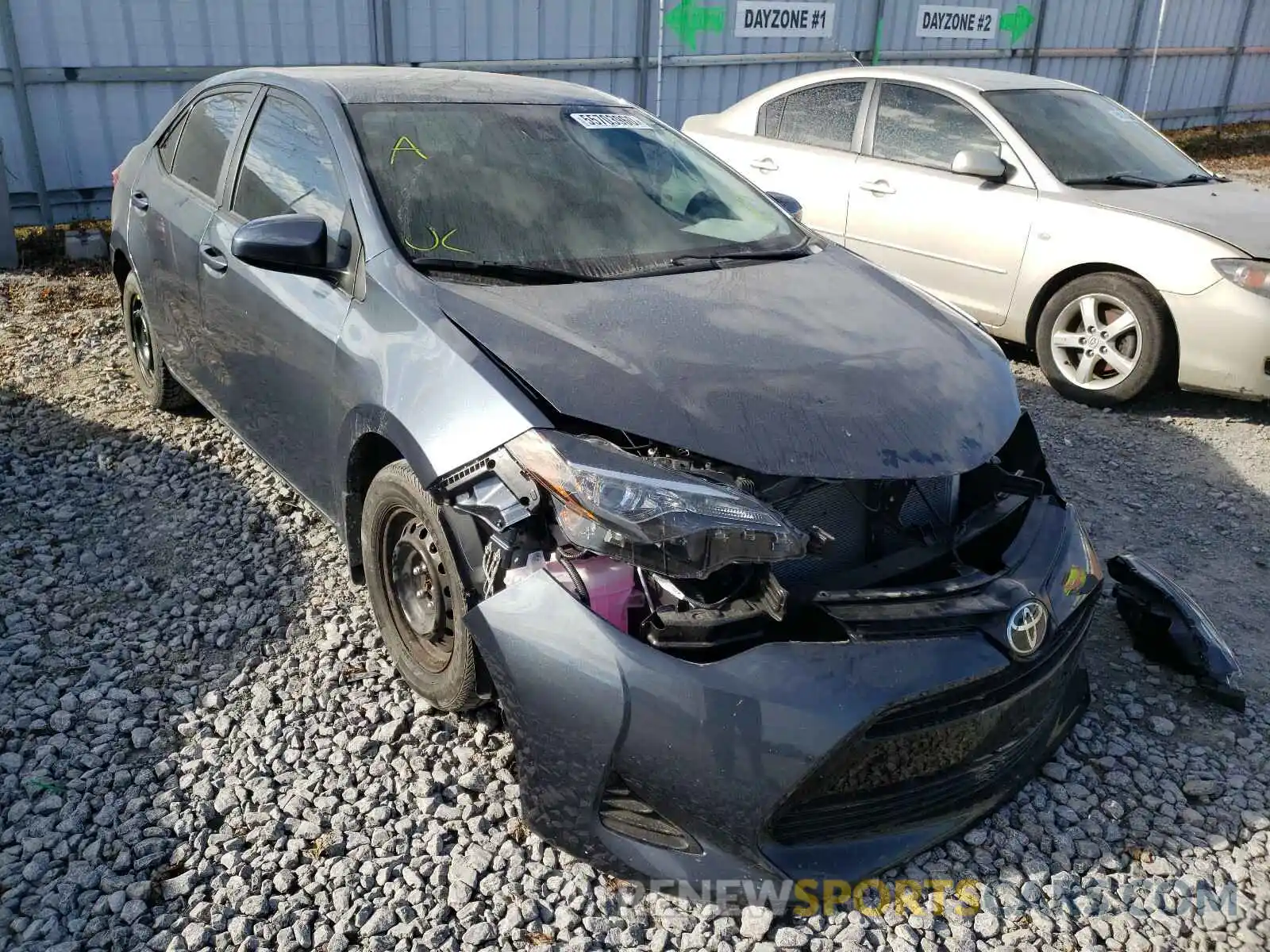 1 Photograph of a damaged car 2T1BURHE0KC246363 TOYOTA COROLLA 2019