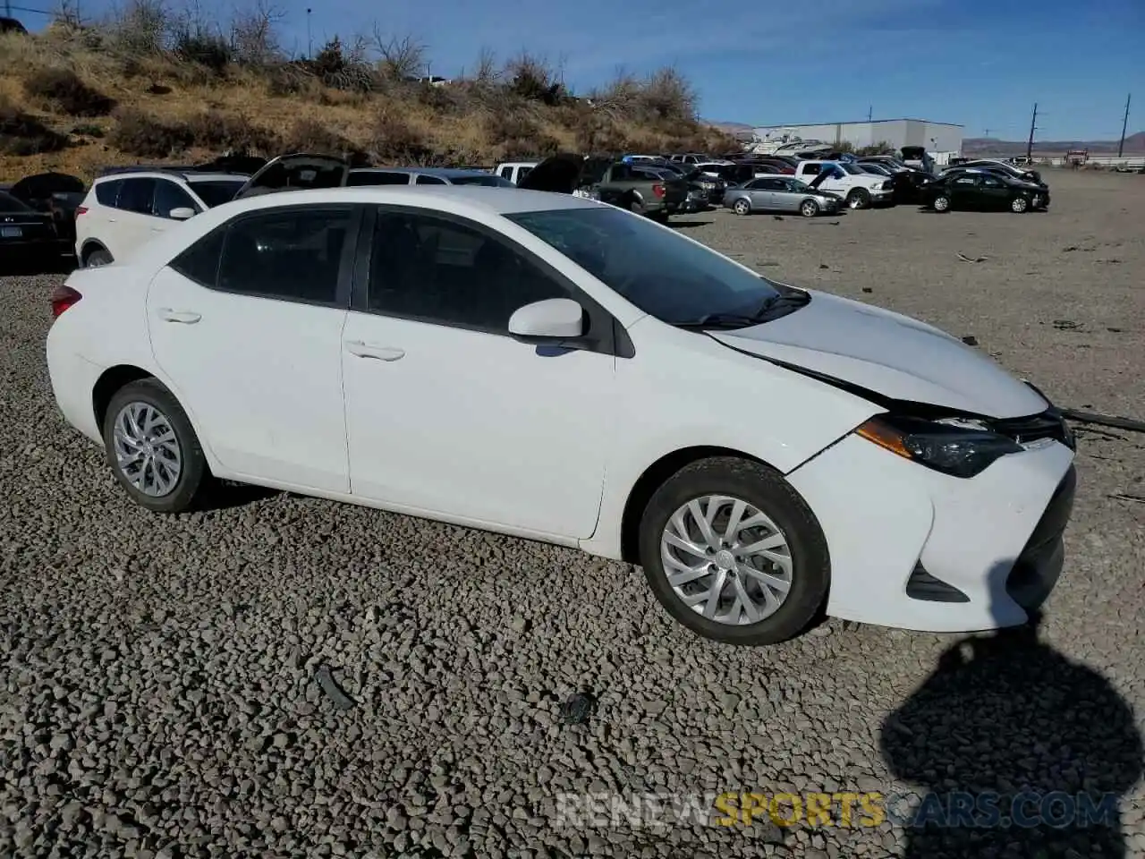 4 Photograph of a damaged car 2T1BURHE0KC246931 TOYOTA COROLLA 2019