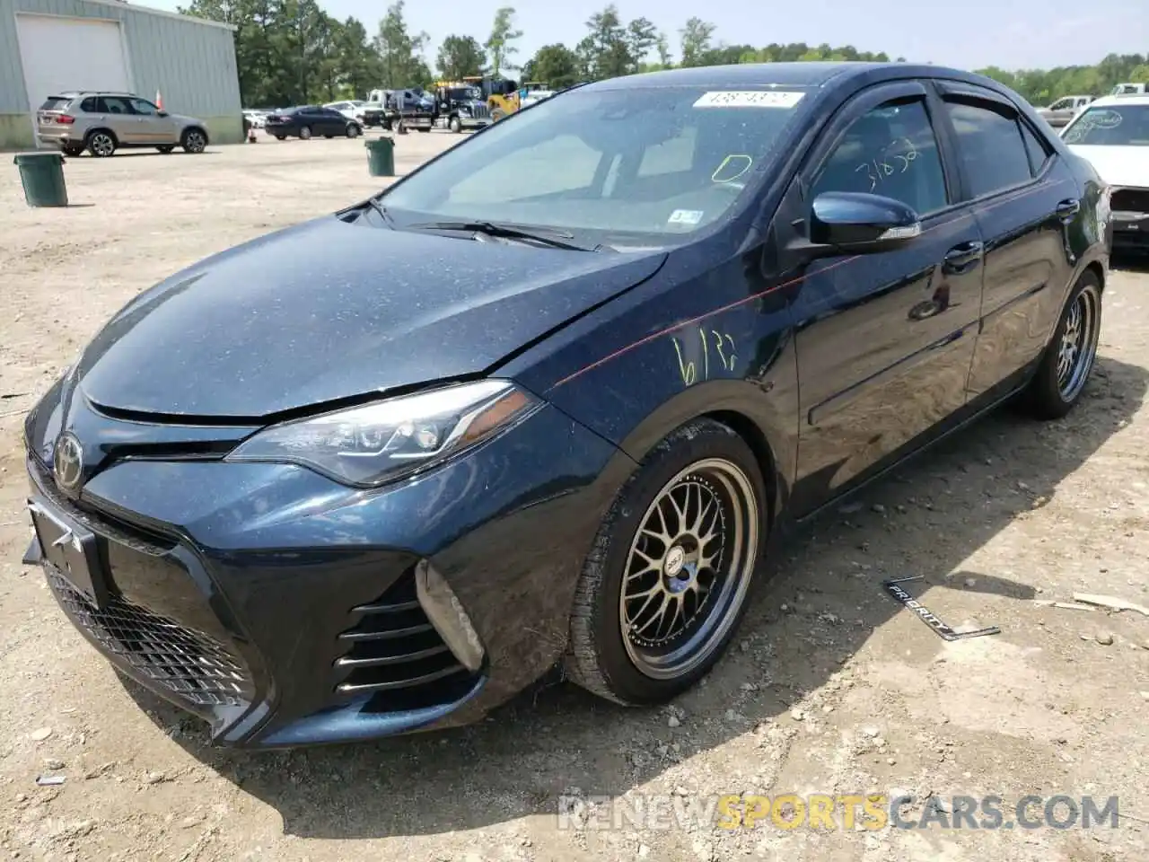 2 Фотография поврежденного автомобиля 2T1BURHE1KC125034 TOYOTA COROLLA 2019