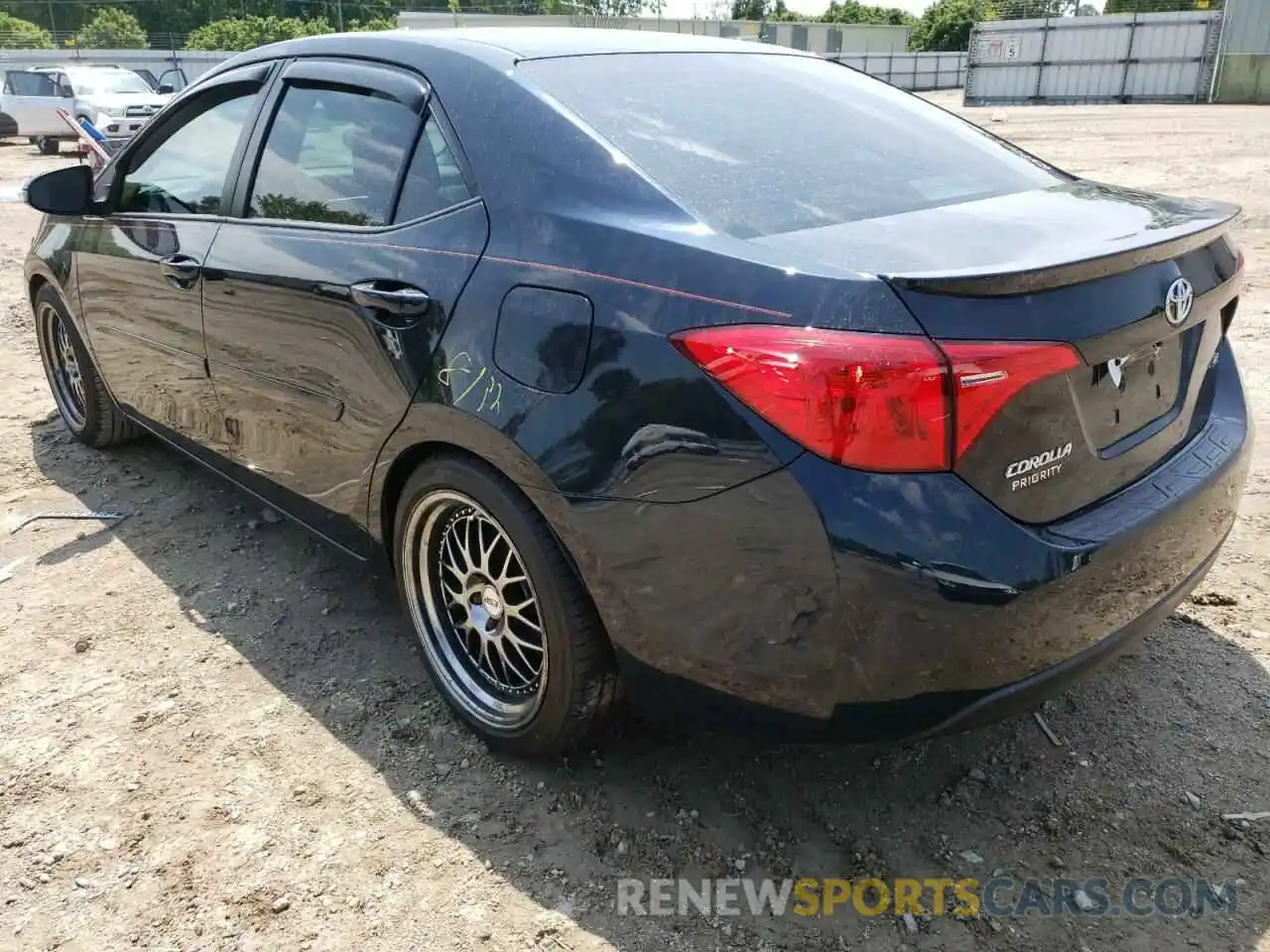 3 Photograph of a damaged car 2T1BURHE1KC125034 TOYOTA COROLLA 2019