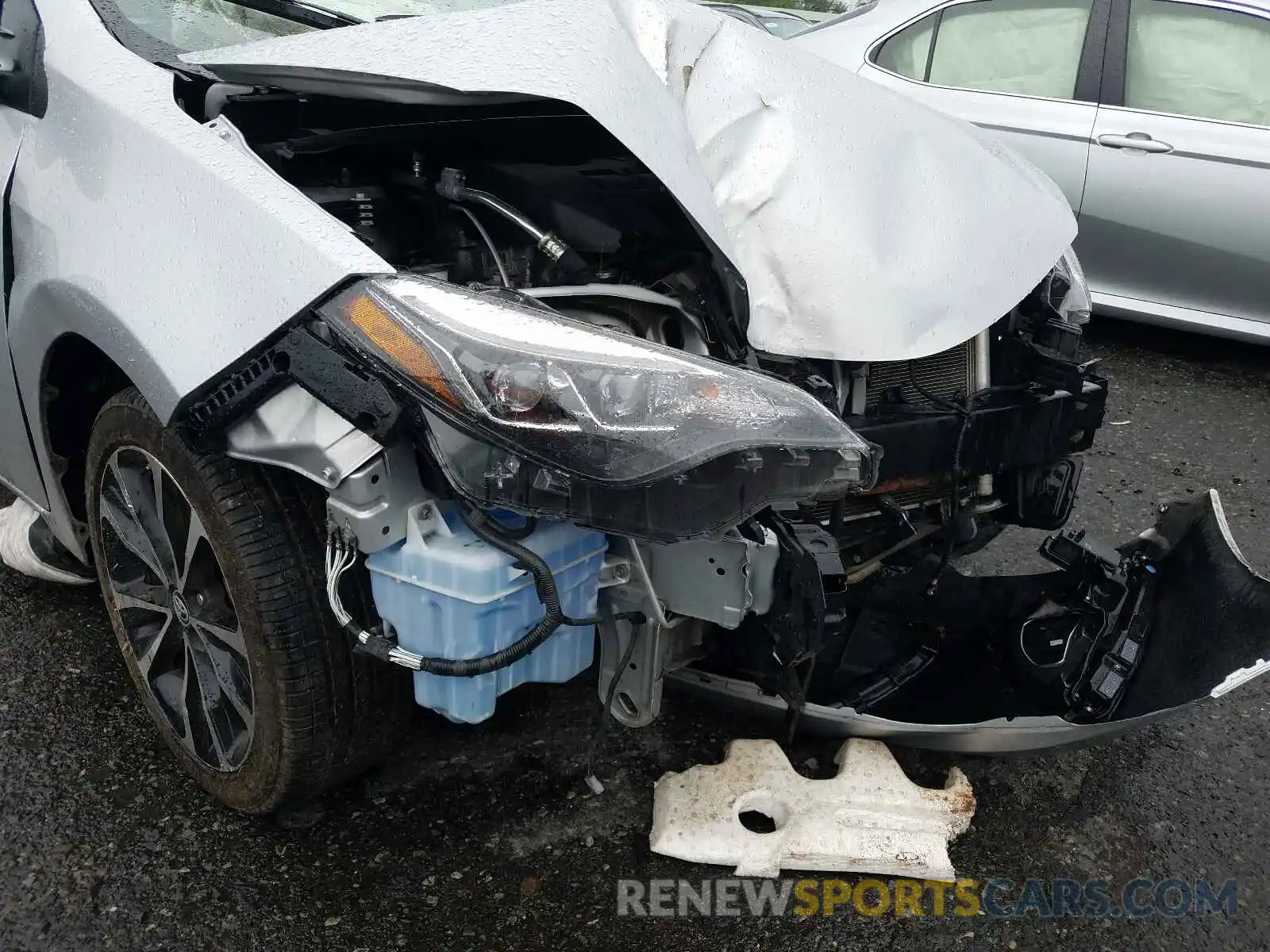 9 Photograph of a damaged car 2T1BURHE1KC125227 TOYOTA COROLLA 2019