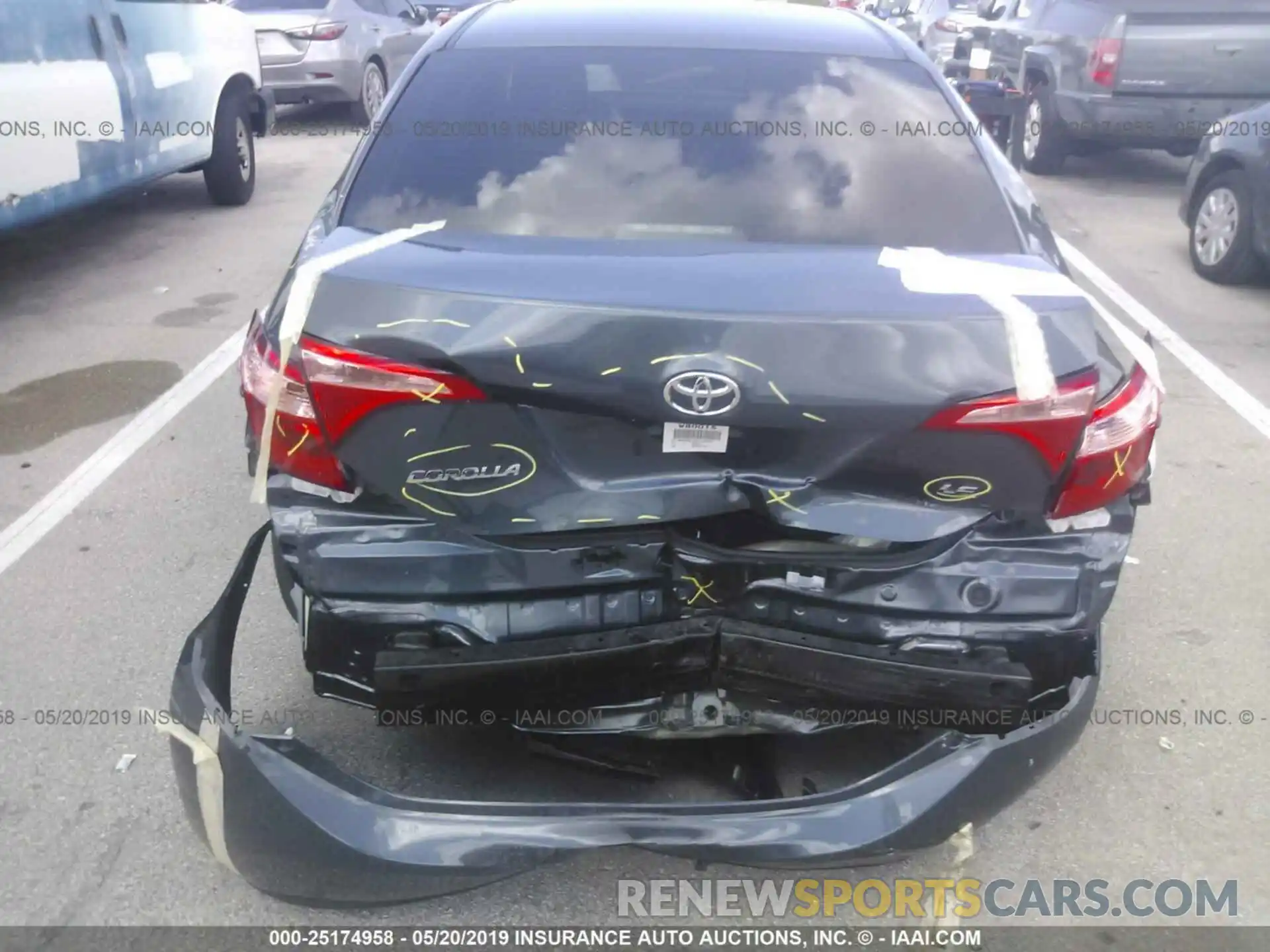 6 Photograph of a damaged car 2T1BURHE1KC125535 TOYOTA COROLLA 2019