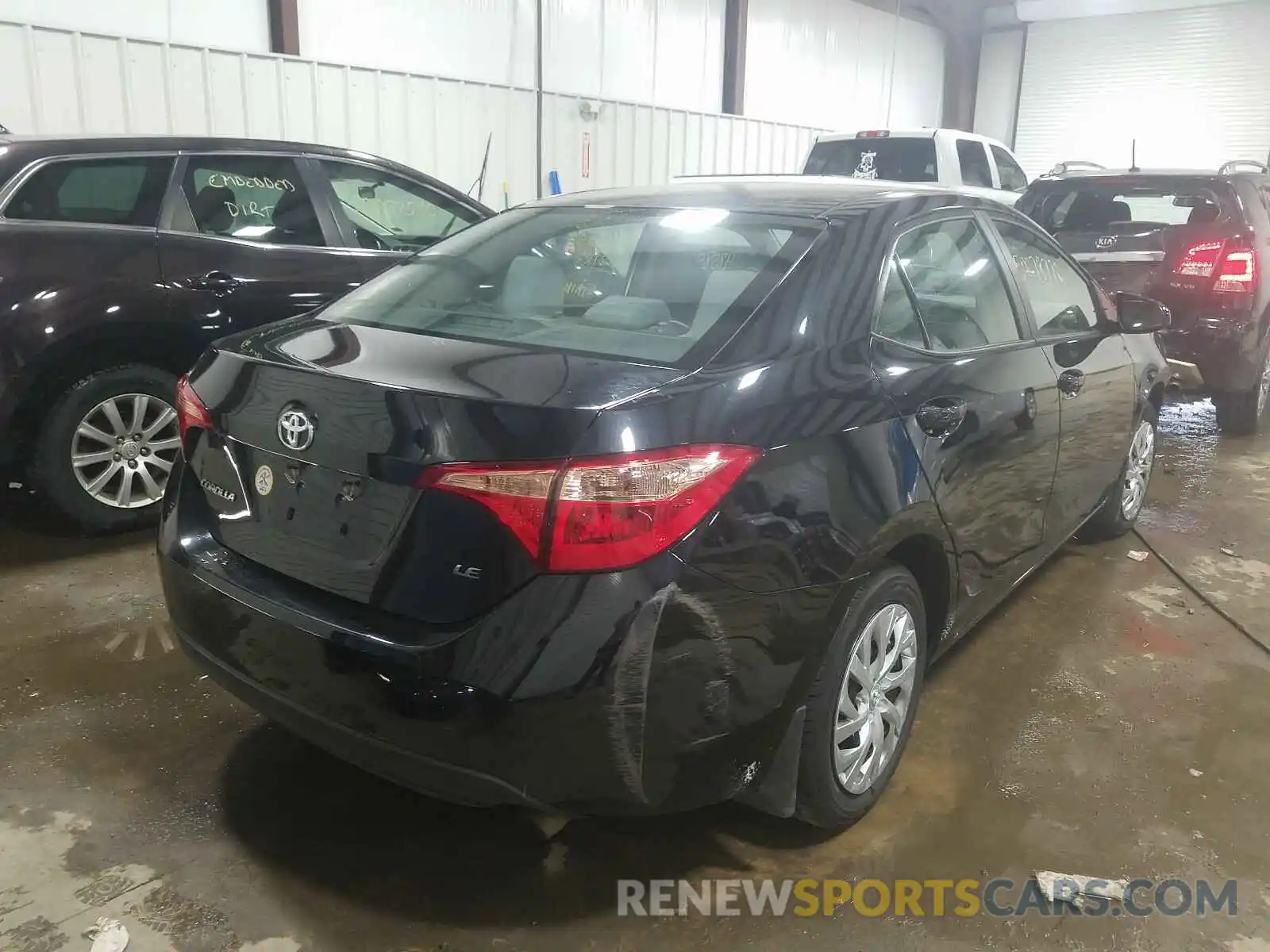 4 Photograph of a damaged car 2T1BURHE1KC126040 TOYOTA COROLLA 2019