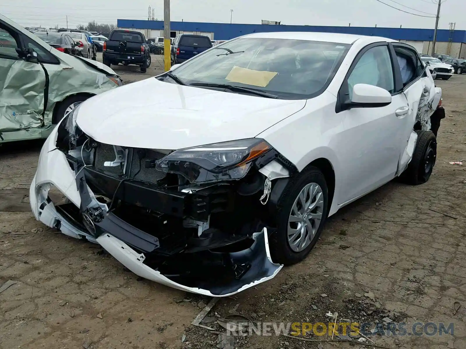 2 Photograph of a damaged car 2T1BURHE1KC126281 TOYOTA COROLLA 2019