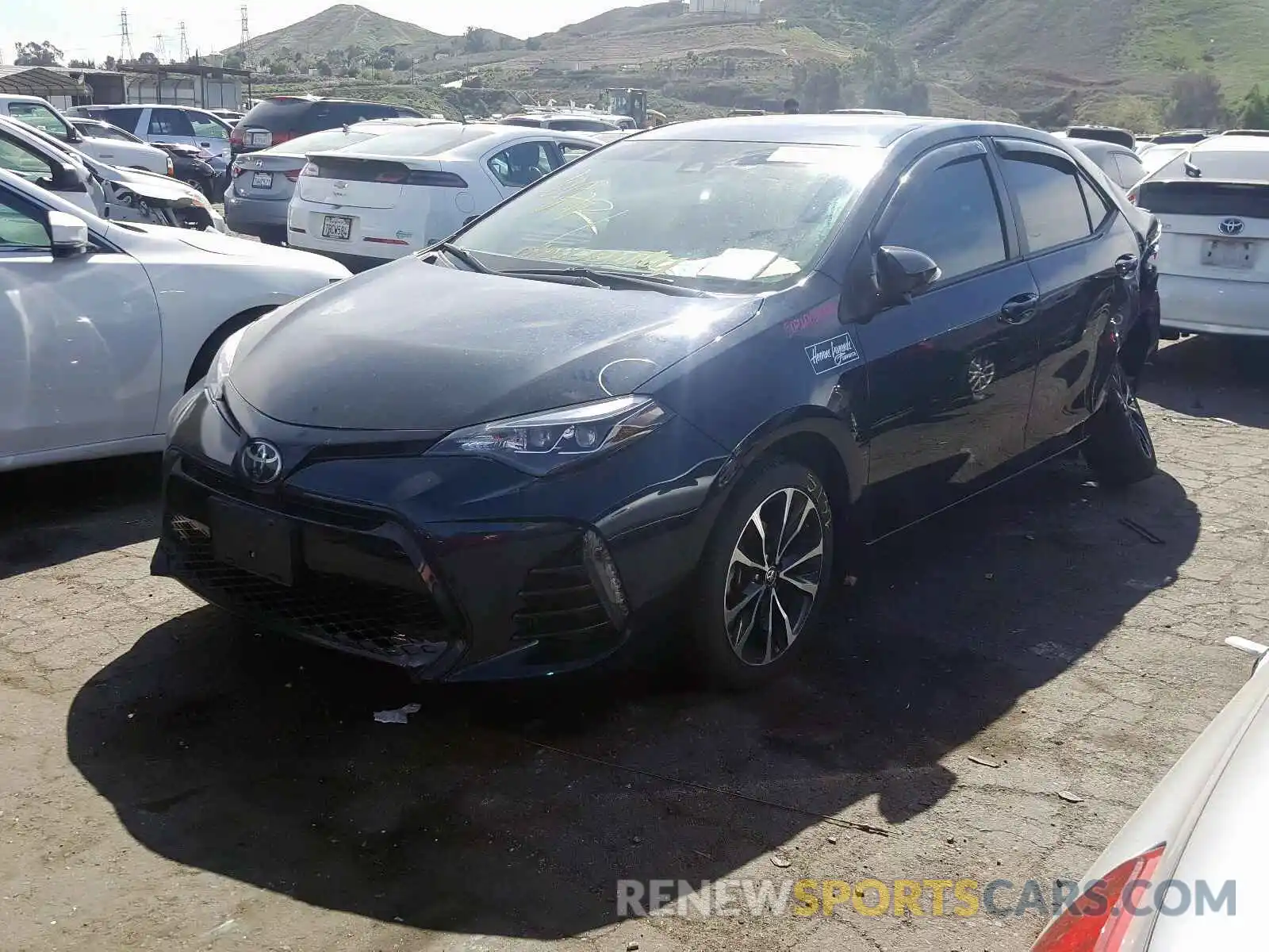 2 Photograph of a damaged car 2T1BURHE1KC127009 TOYOTA COROLLA 2019