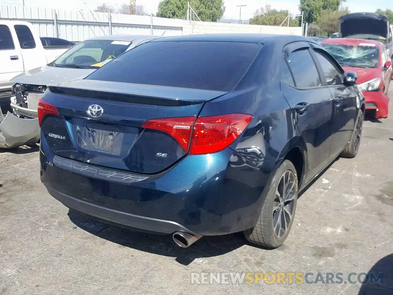 4 Photograph of a damaged car 2T1BURHE1KC127009 TOYOTA COROLLA 2019