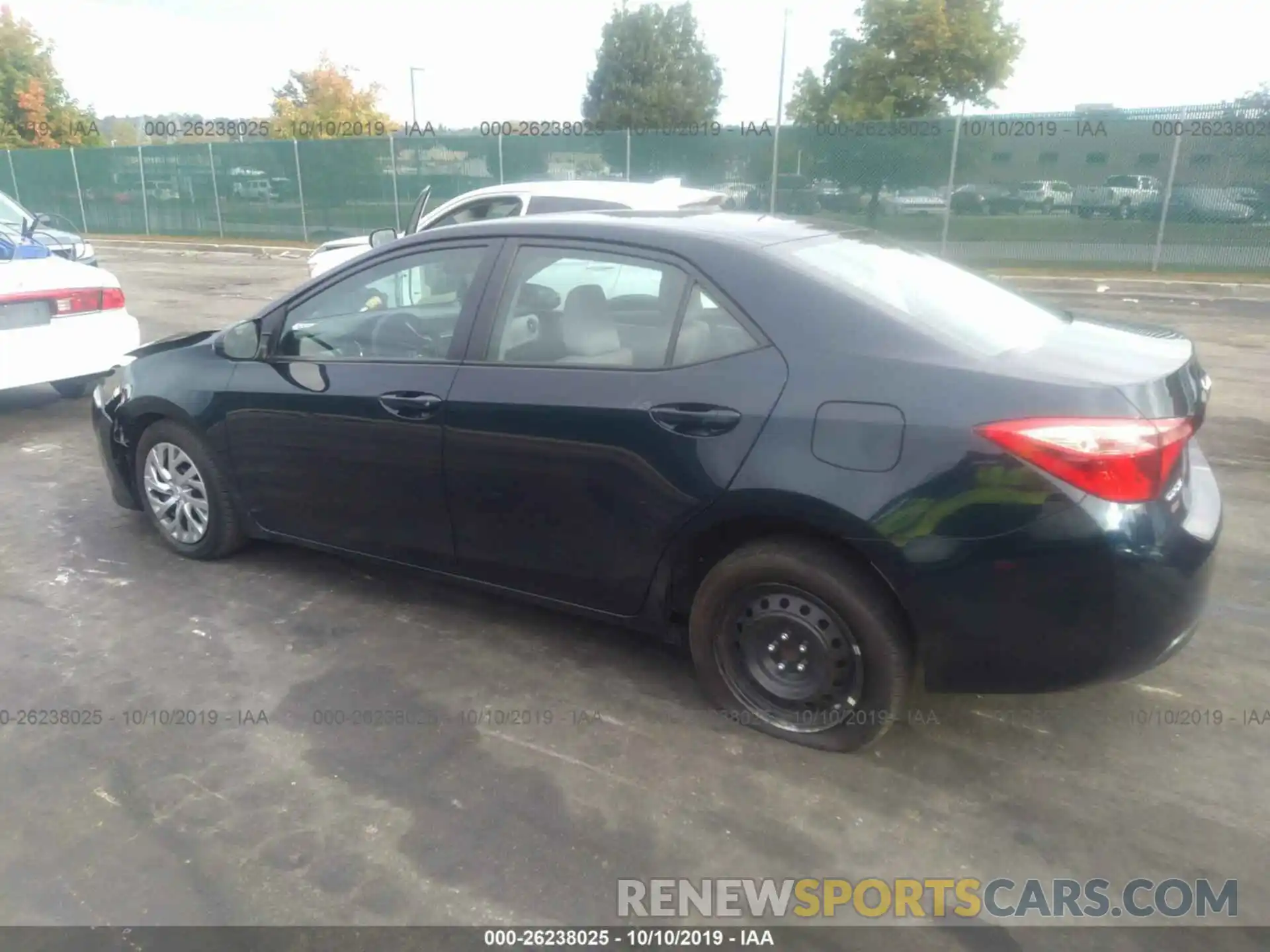 3 Photograph of a damaged car 2T1BURHE1KC127575 TOYOTA COROLLA 2019