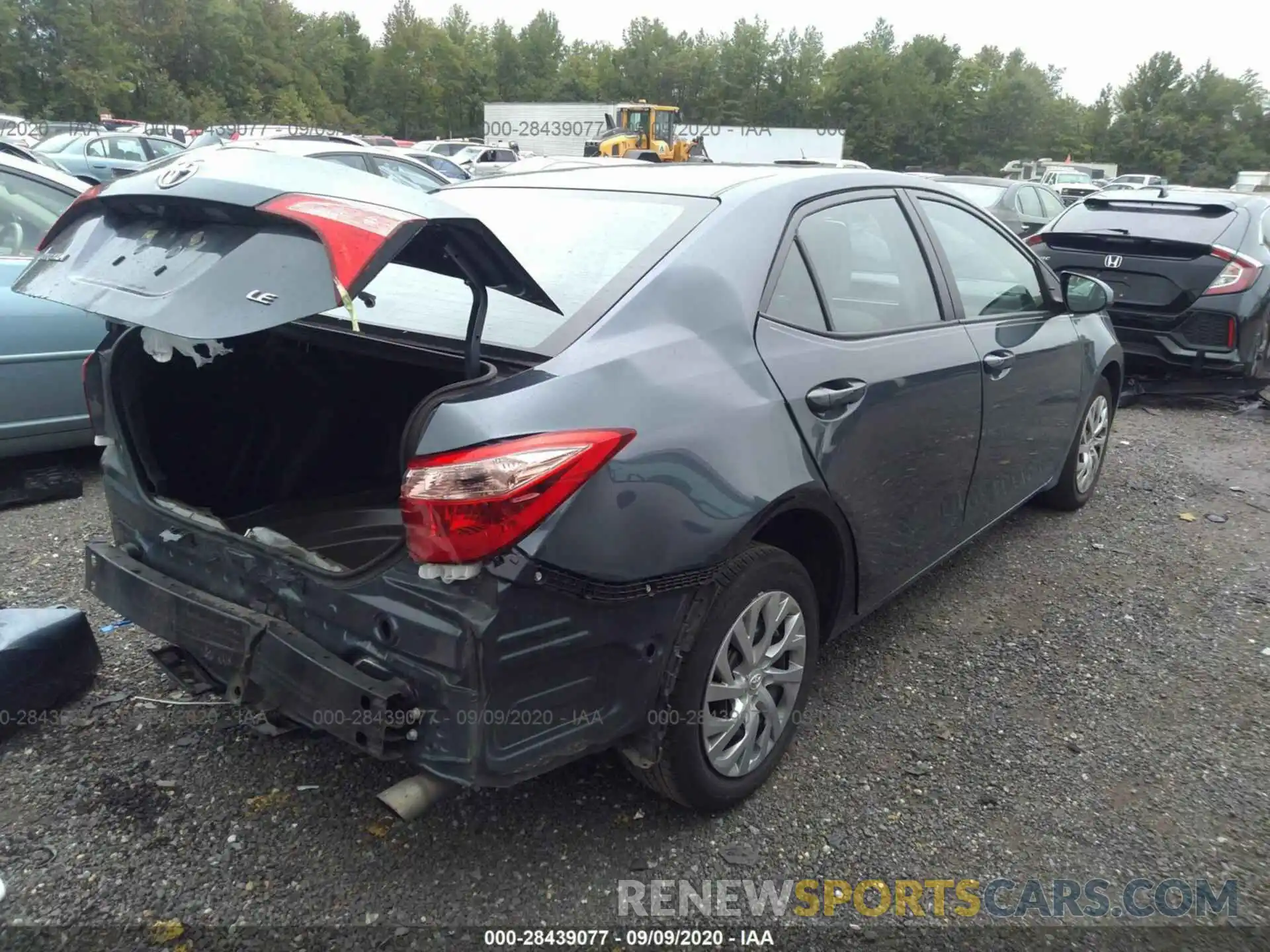 4 Photograph of a damaged car 2T1BURHE1KC127740 TOYOTA COROLLA 2019