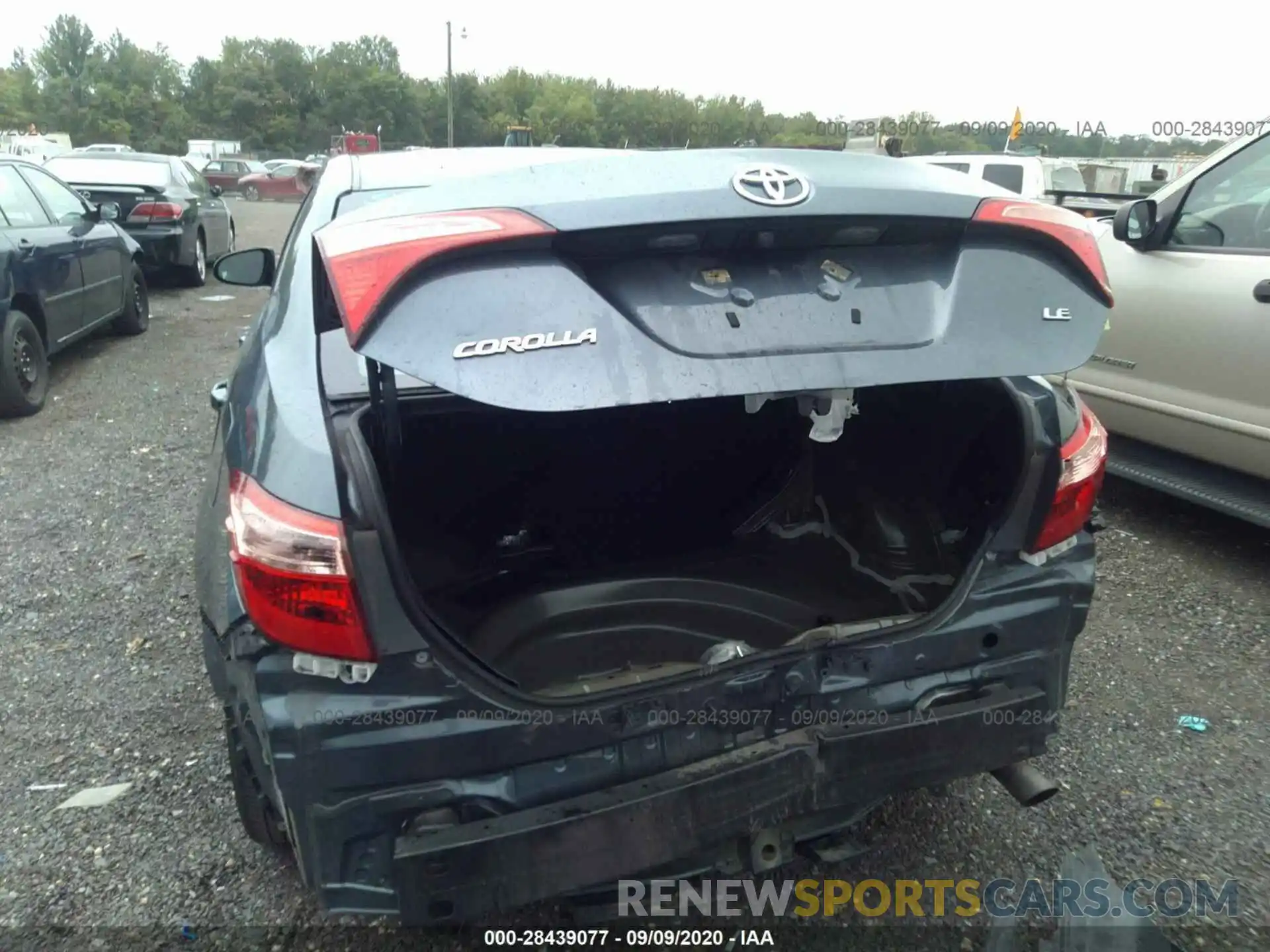 6 Photograph of a damaged car 2T1BURHE1KC127740 TOYOTA COROLLA 2019