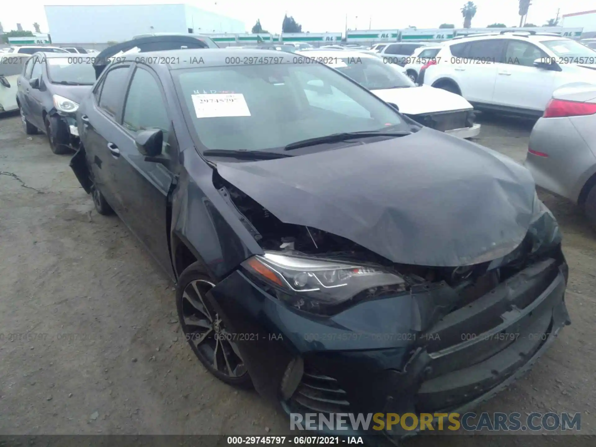 1 Photograph of a damaged car 2T1BURHE1KC127950 TOYOTA COROLLA 2019