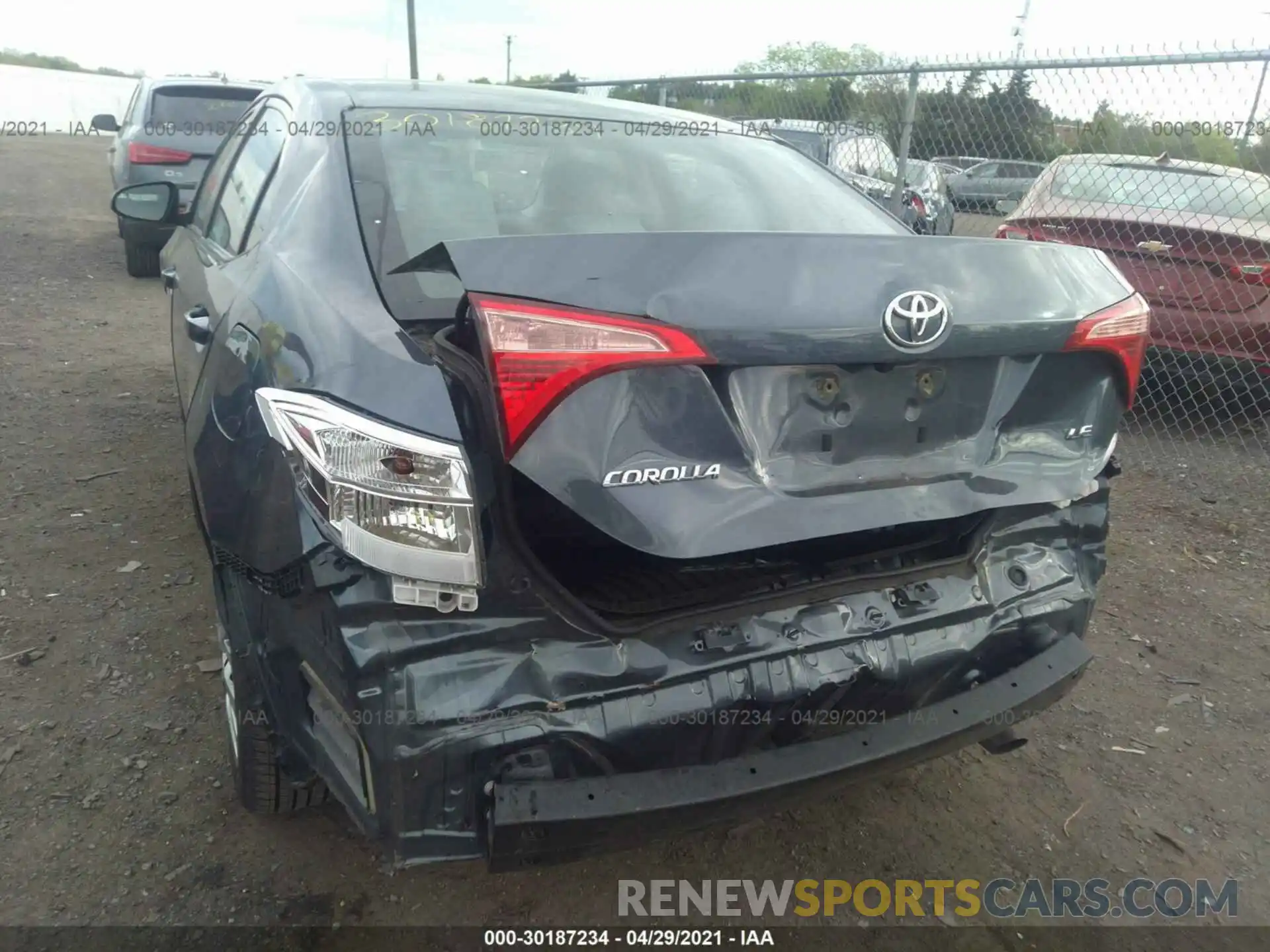 6 Photograph of a damaged car 2T1BURHE1KC128435 TOYOTA COROLLA 2019