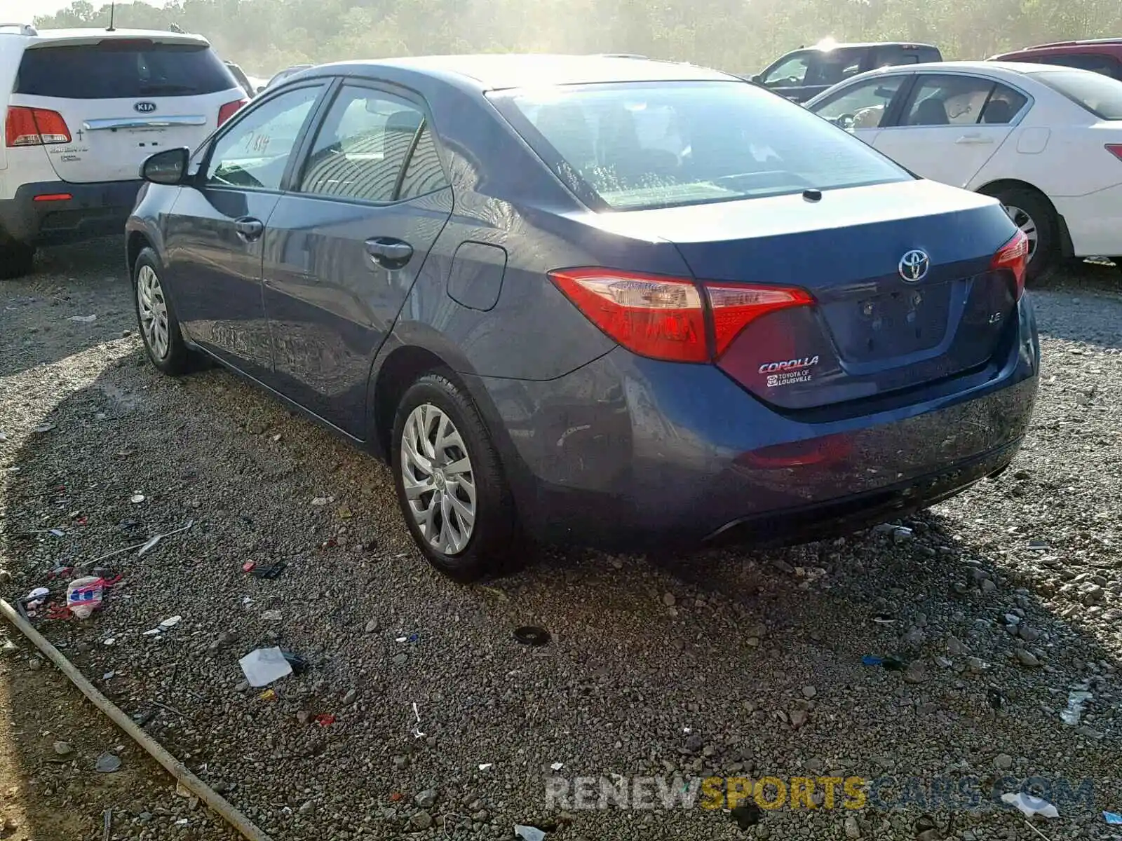 3 Photograph of a damaged car 2T1BURHE1KC129858 TOYOTA COROLLA 2019