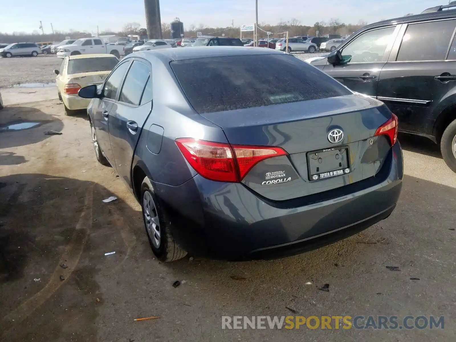 3 Photograph of a damaged car 2T1BURHE1KC130203 TOYOTA COROLLA 2019