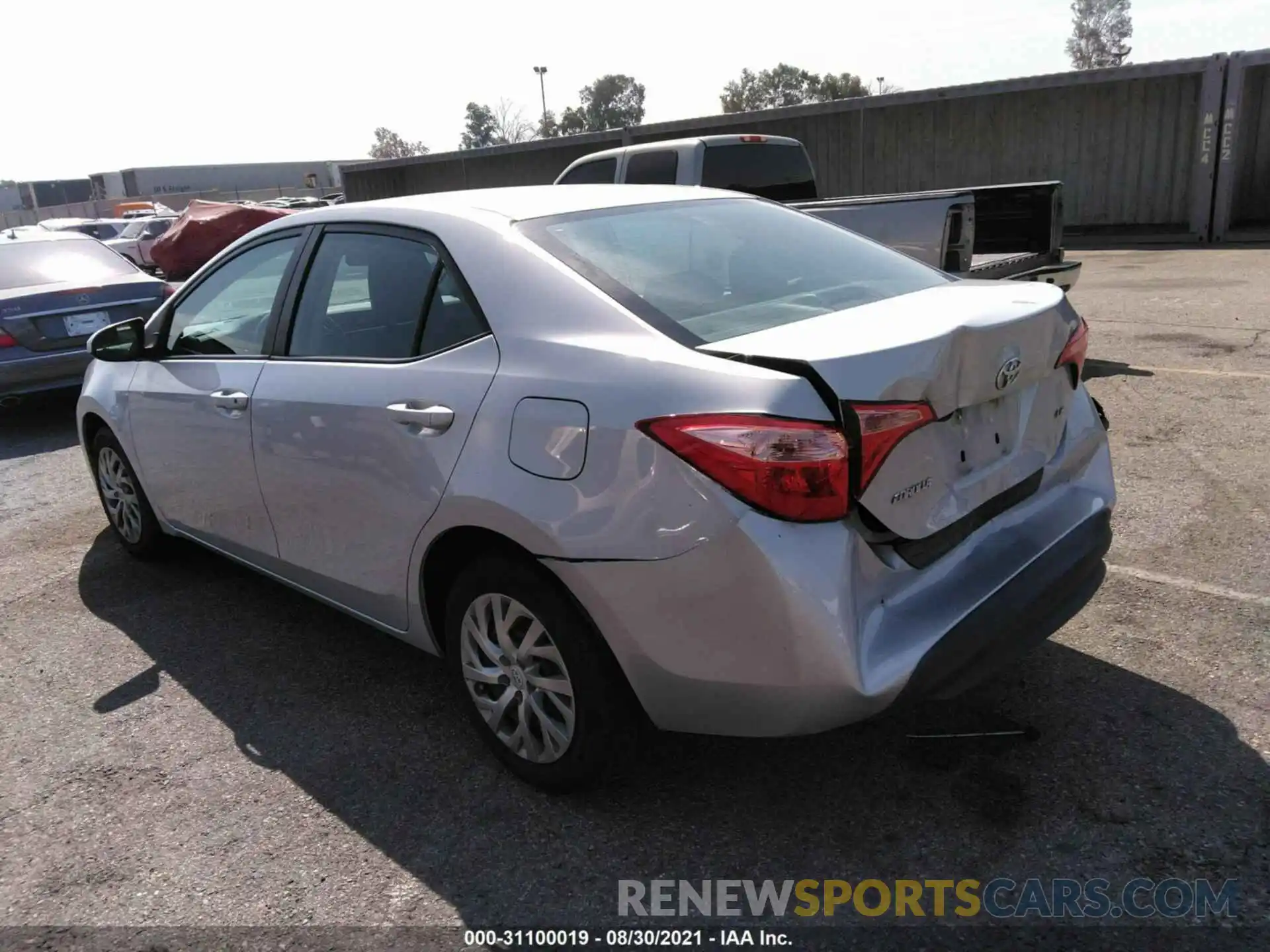 3 Photograph of a damaged car 2T1BURHE1KC130752 TOYOTA COROLLA 2019