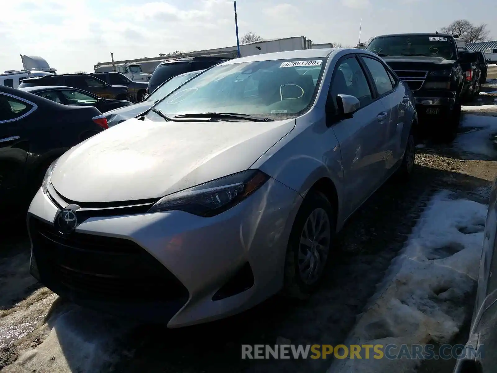 2 Photograph of a damaged car 2T1BURHE1KC131660 TOYOTA COROLLA 2019