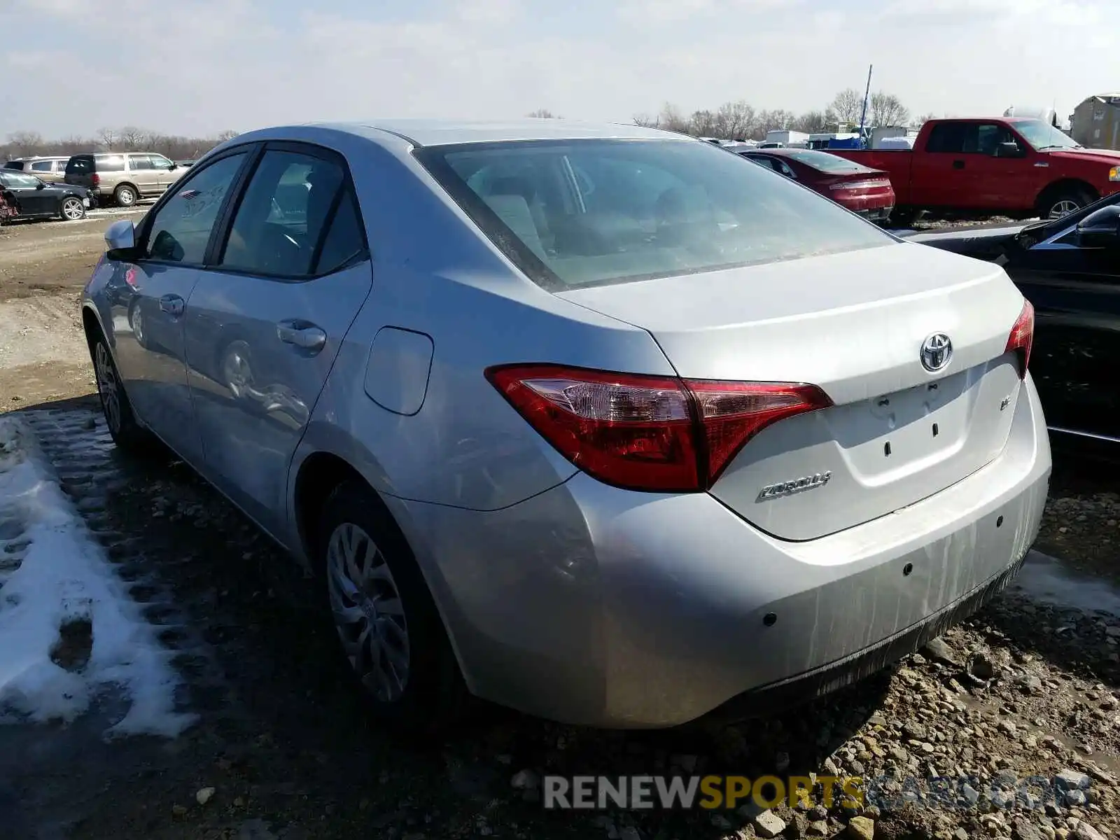 3 Photograph of a damaged car 2T1BURHE1KC131660 TOYOTA COROLLA 2019