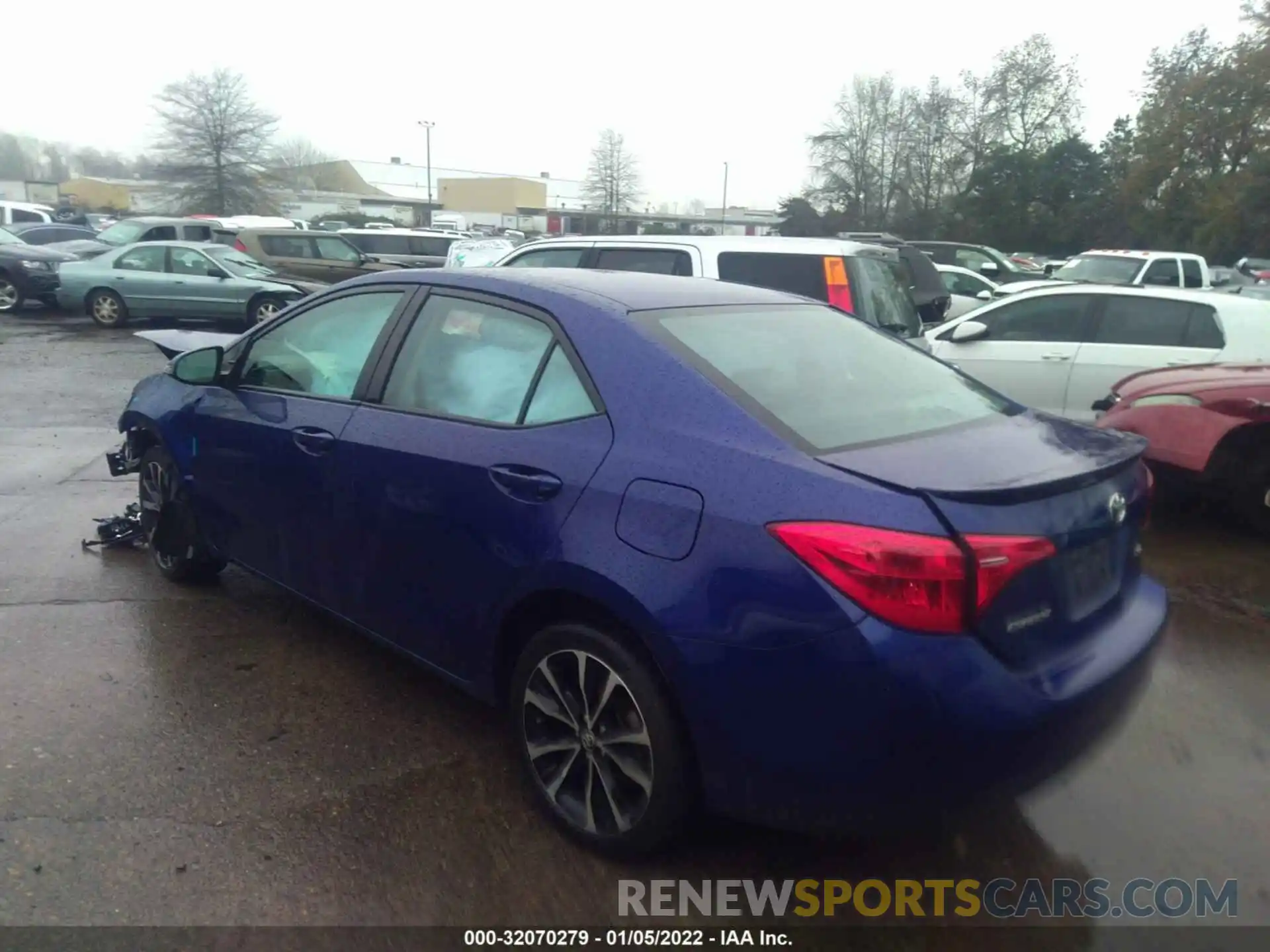 3 Photograph of a damaged car 2T1BURHE1KC132954 TOYOTA COROLLA 2019