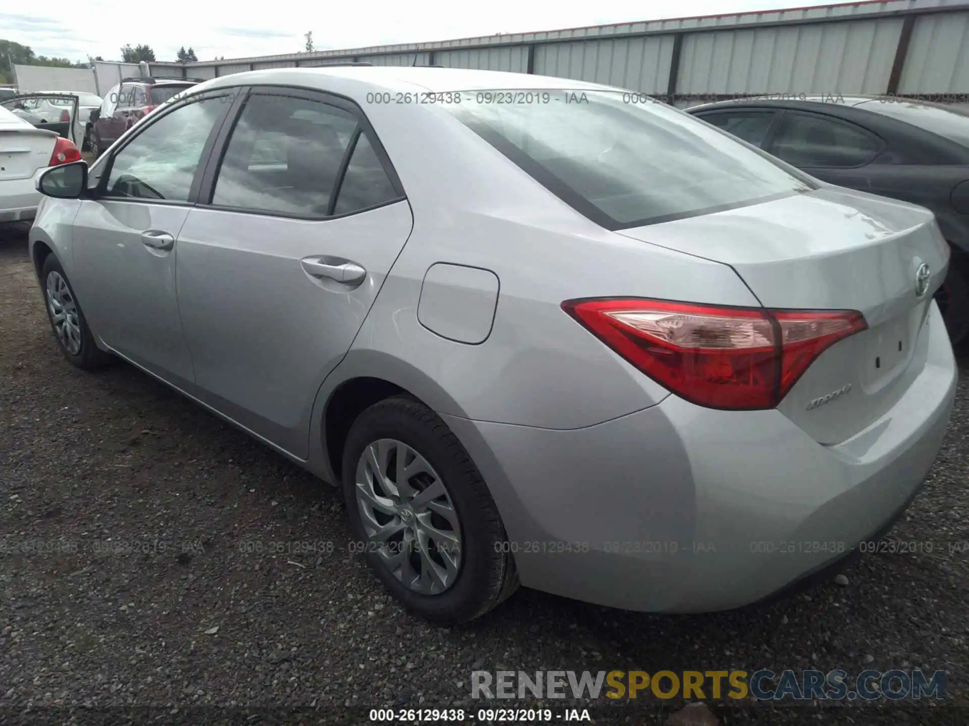 3 Photograph of a damaged car 2T1BURHE1KC133277 TOYOTA COROLLA 2019