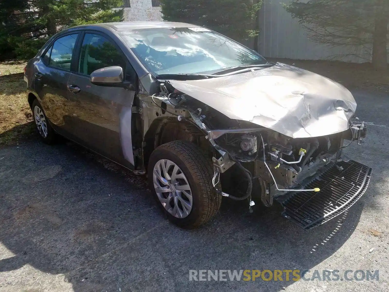 1 Photograph of a damaged car 2T1BURHE1KC133859 TOYOTA COROLLA 2019