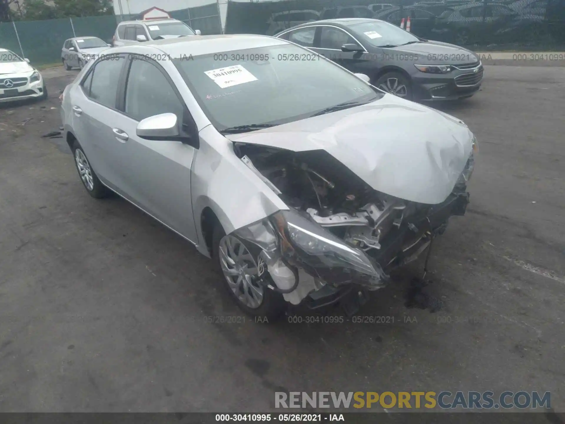 1 Photograph of a damaged car 2T1BURHE1KC134140 TOYOTA COROLLA 2019