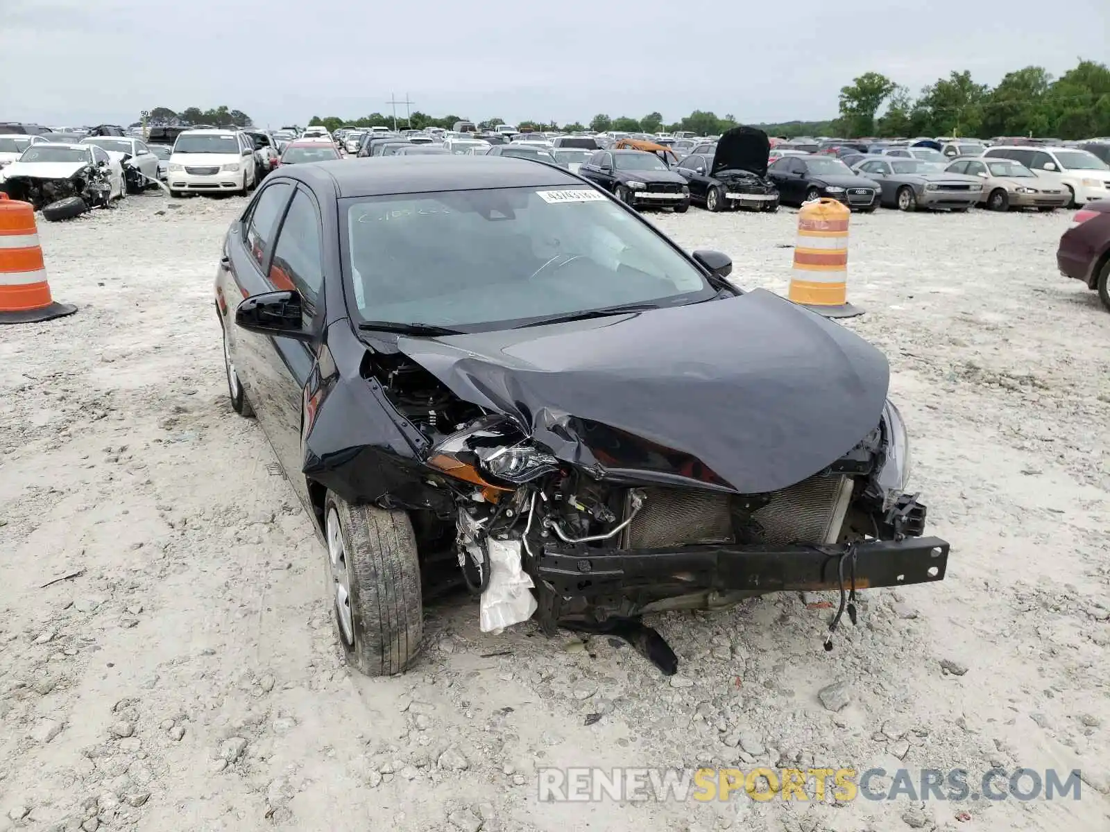 1 Photograph of a damaged car 2T1BURHE1KC134462 TOYOTA COROLLA 2019