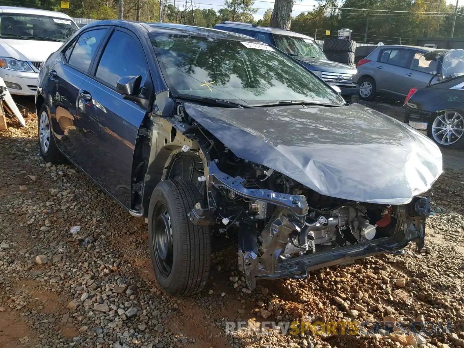 1 Фотография поврежденного автомобиля 2T1BURHE1KC135353 TOYOTA COROLLA 2019