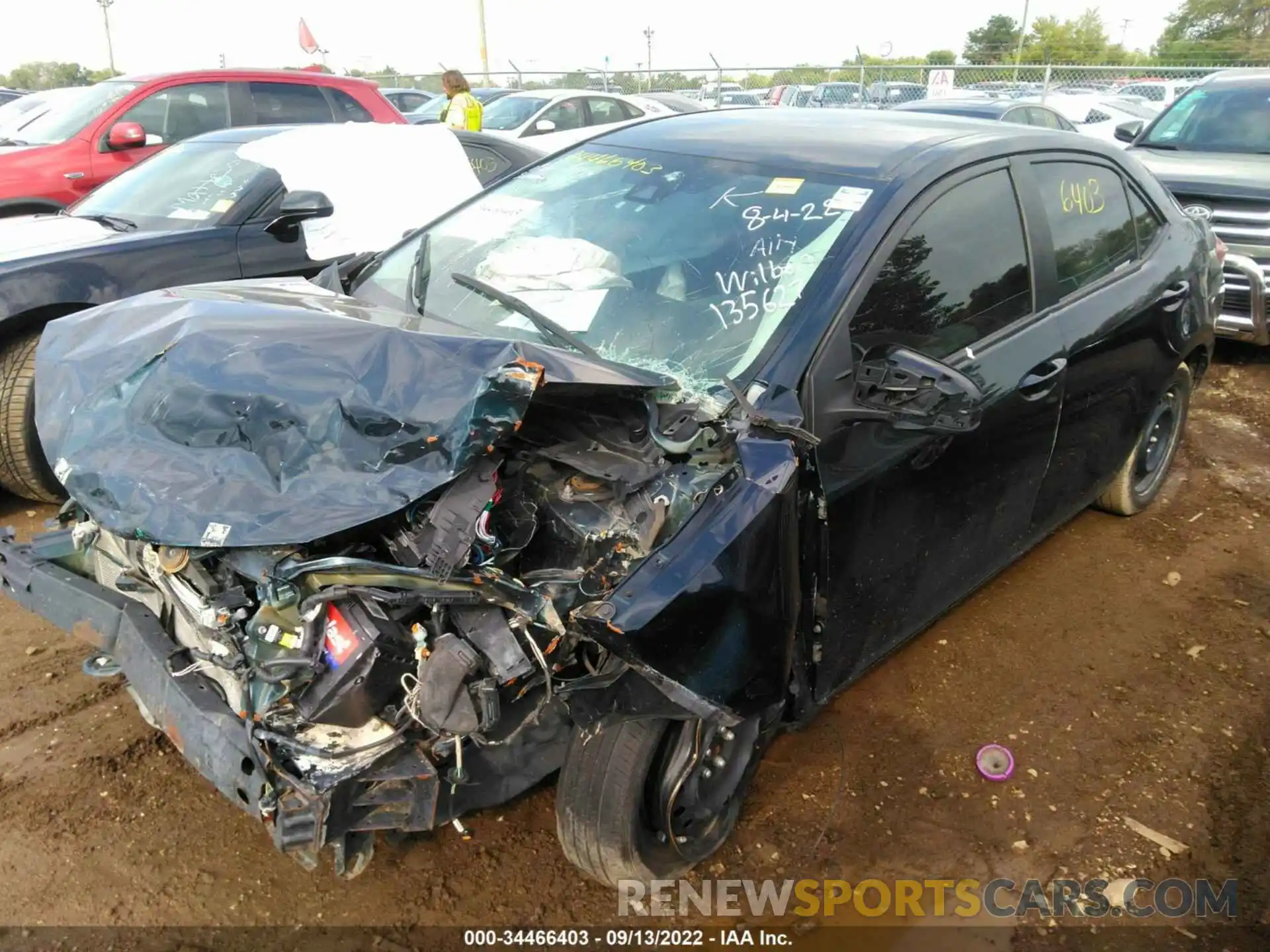 2 Photograph of a damaged car 2T1BURHE1KC135627 TOYOTA COROLLA 2019