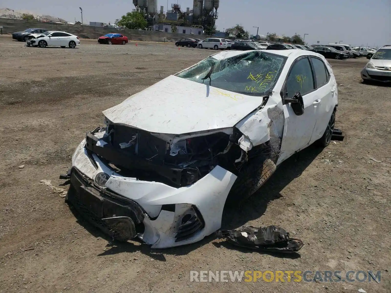 2 Photograph of a damaged car 2T1BURHE1KC135658 TOYOTA COROLLA 2019