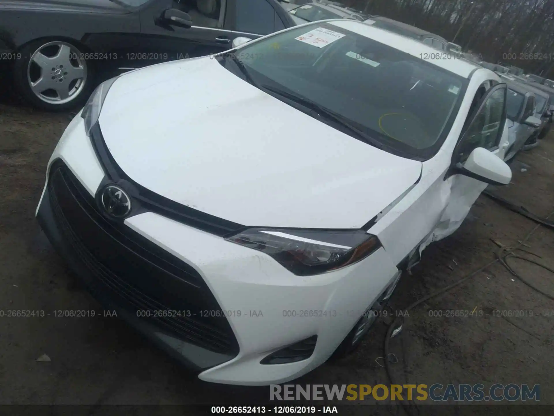 2 Photograph of a damaged car 2T1BURHE1KC135885 TOYOTA COROLLA 2019