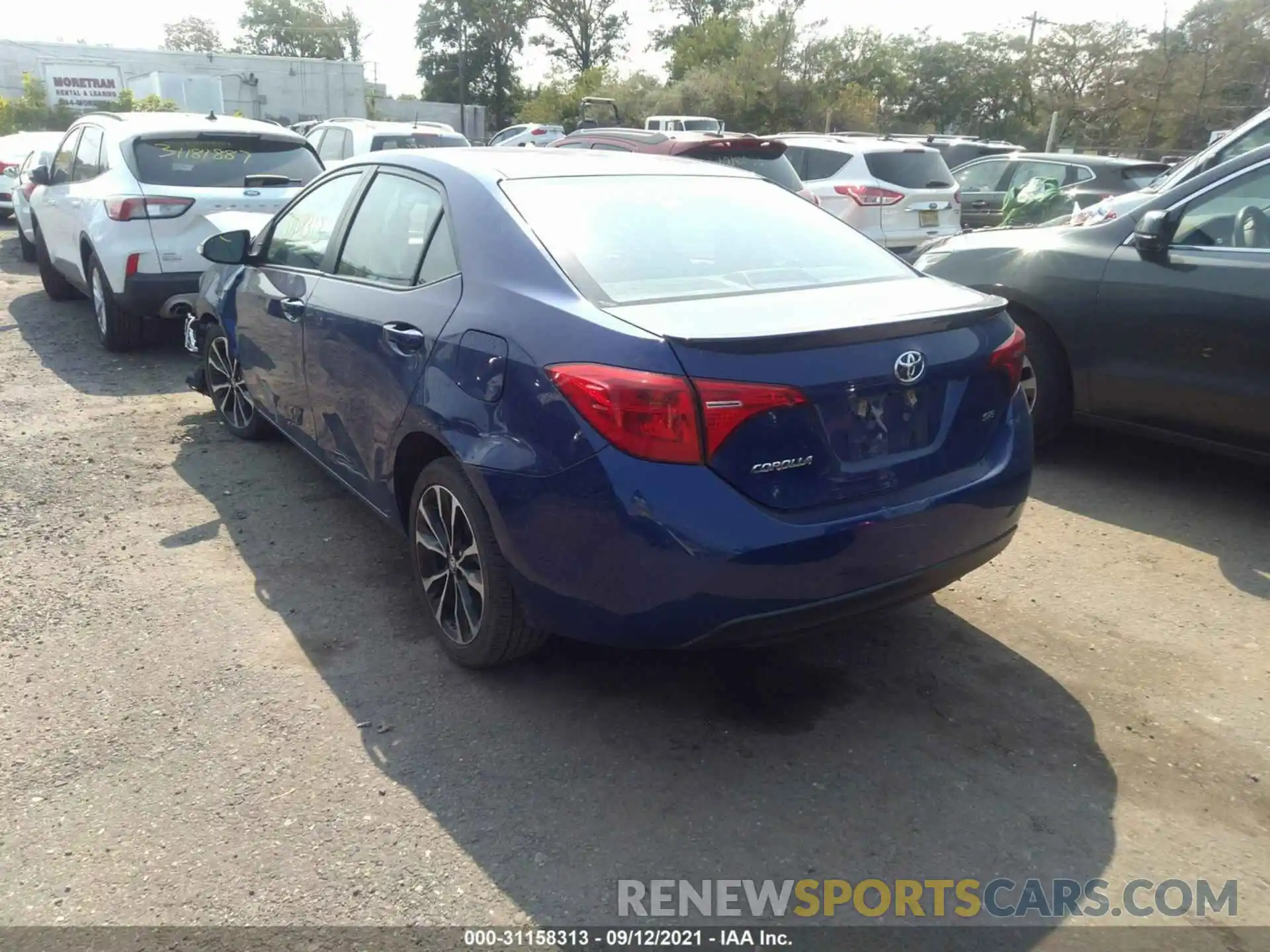 3 Photograph of a damaged car 2T1BURHE1KC135949 TOYOTA COROLLA 2019