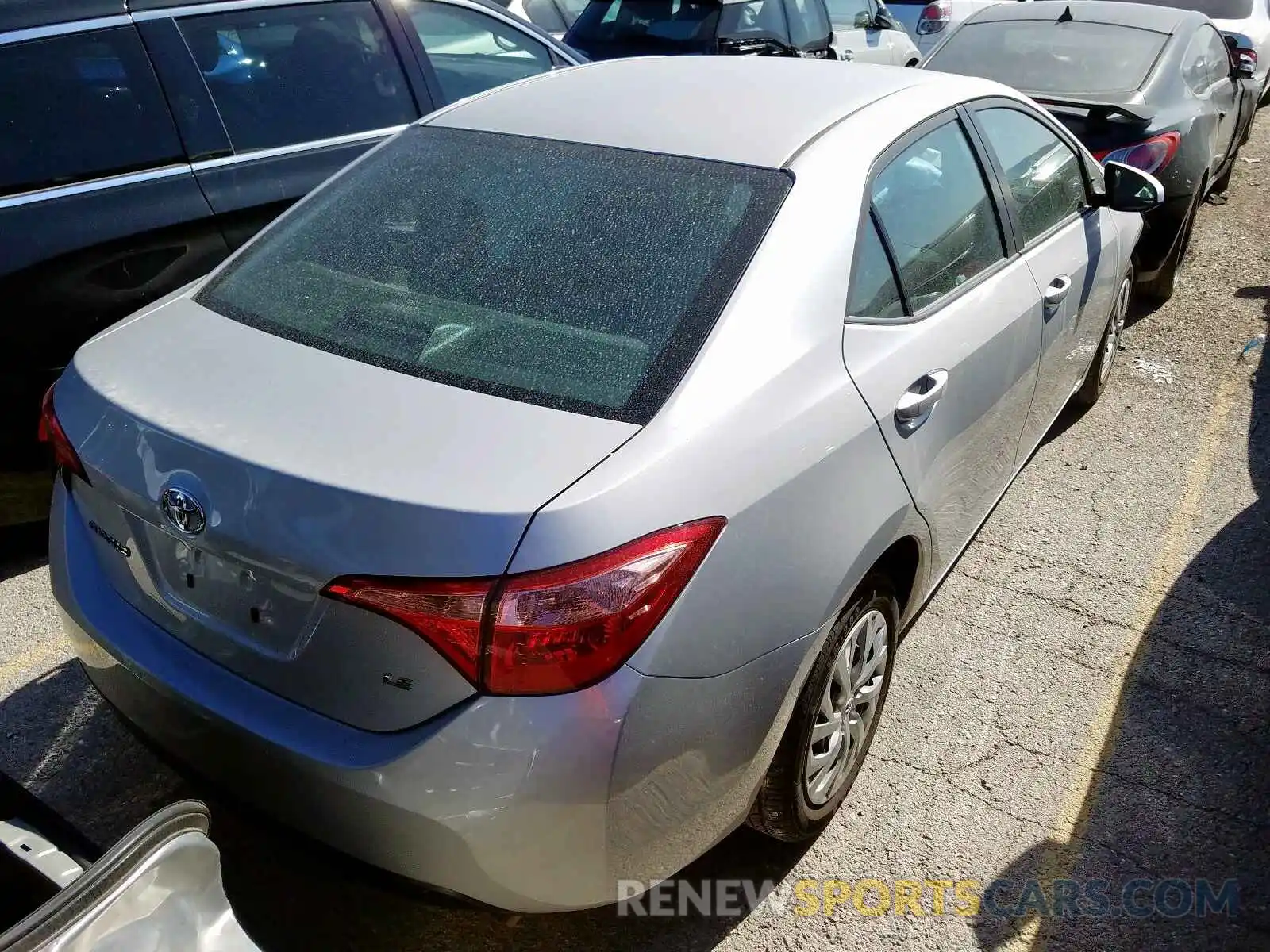 3 Photograph of a damaged car 2T1BURHE1KC136681 TOYOTA COROLLA 2019