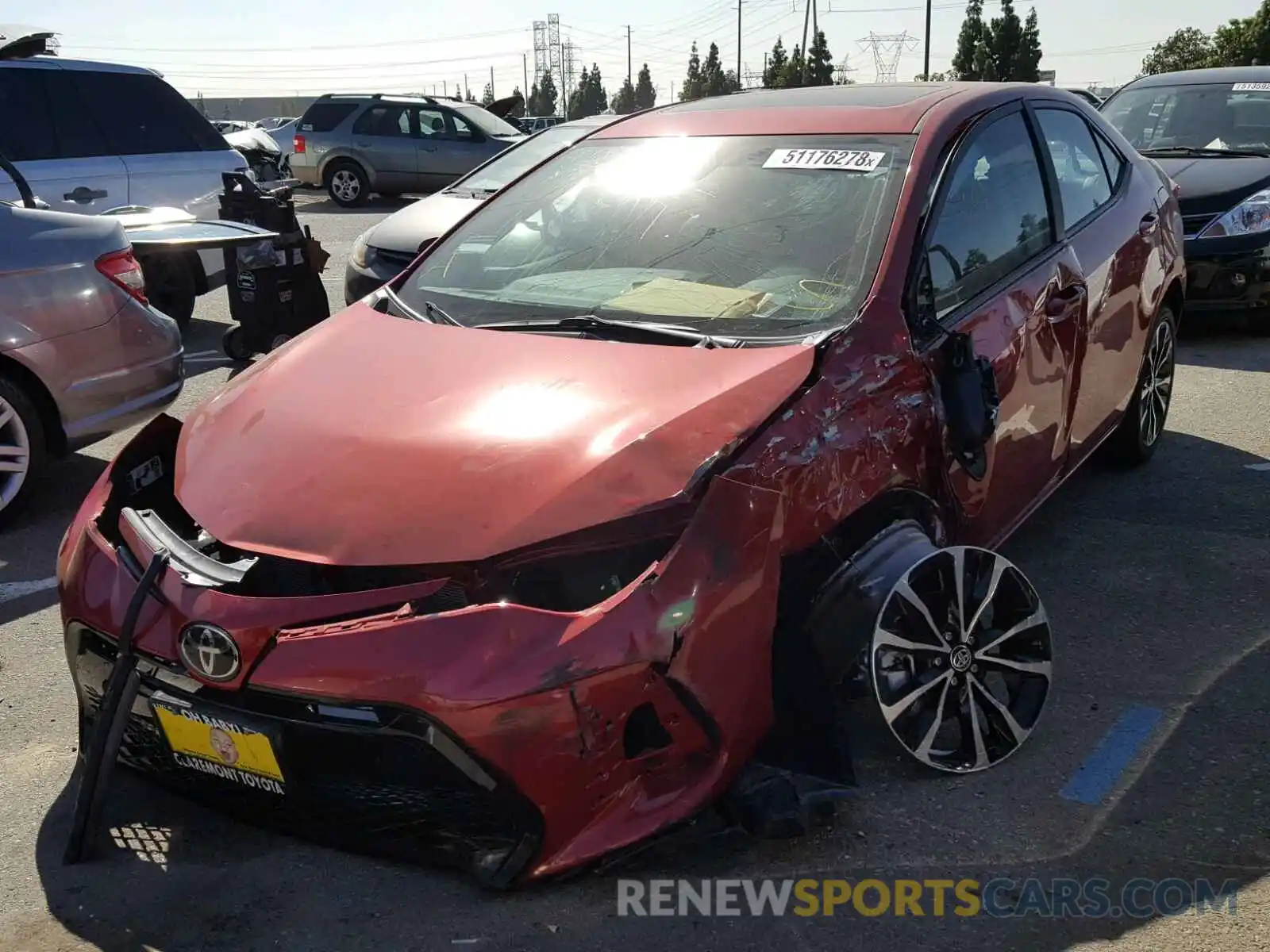 2 Photograph of a damaged car 2T1BURHE1KC137166 TOYOTA COROLLA 2019