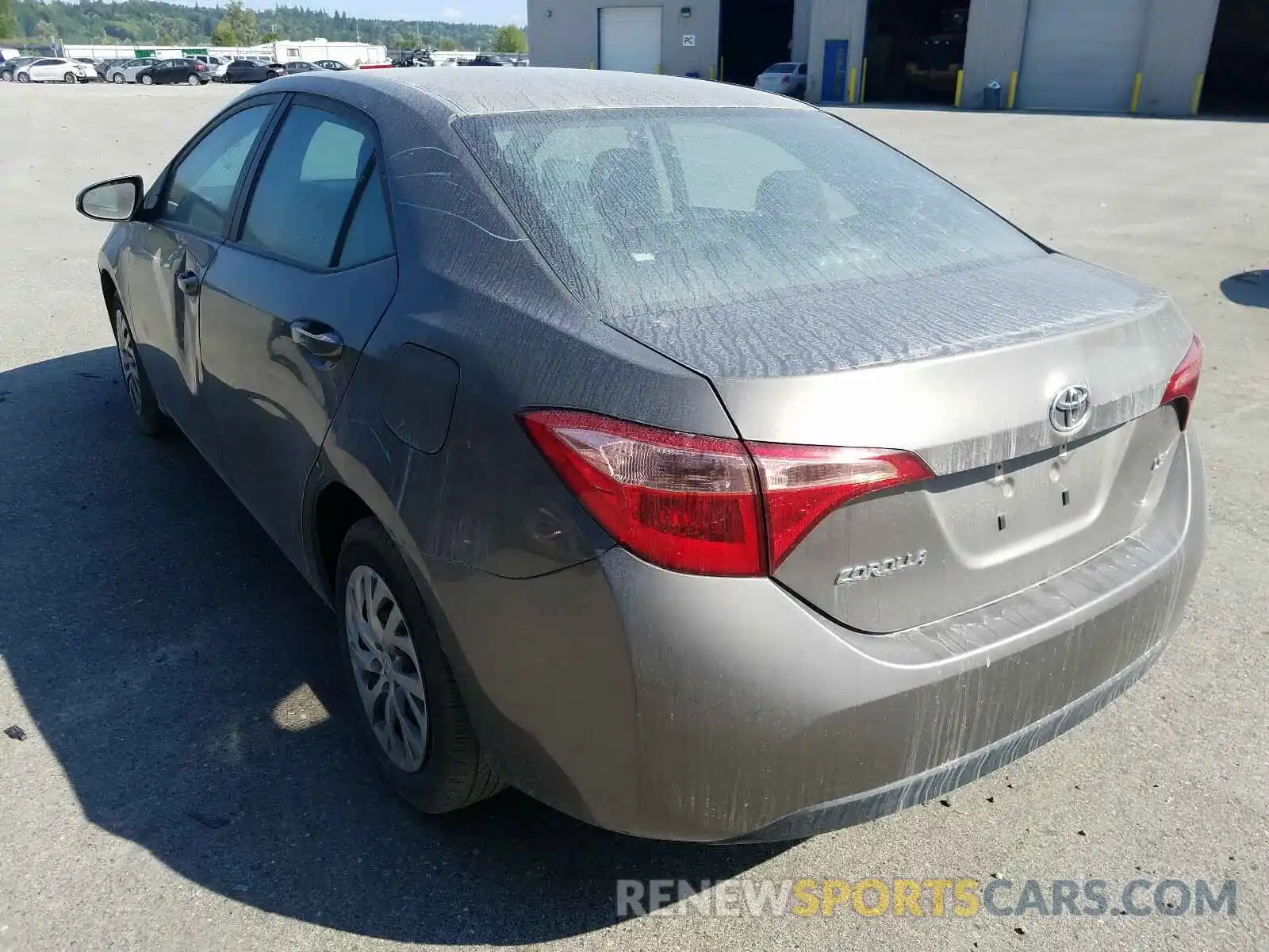 3 Photograph of a damaged car 2T1BURHE1KC138737 TOYOTA COROLLA 2019