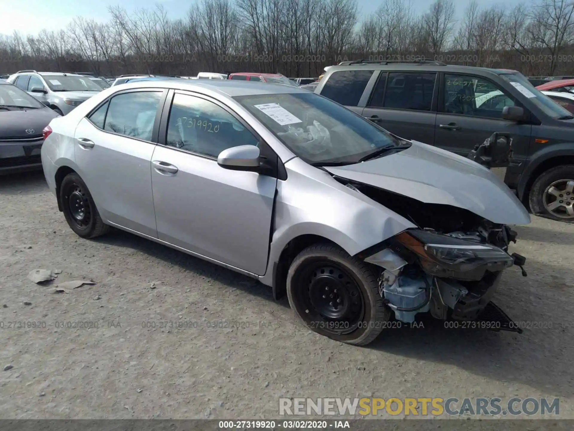 1 Photograph of a damaged car 2T1BURHE1KC138947 TOYOTA COROLLA 2019