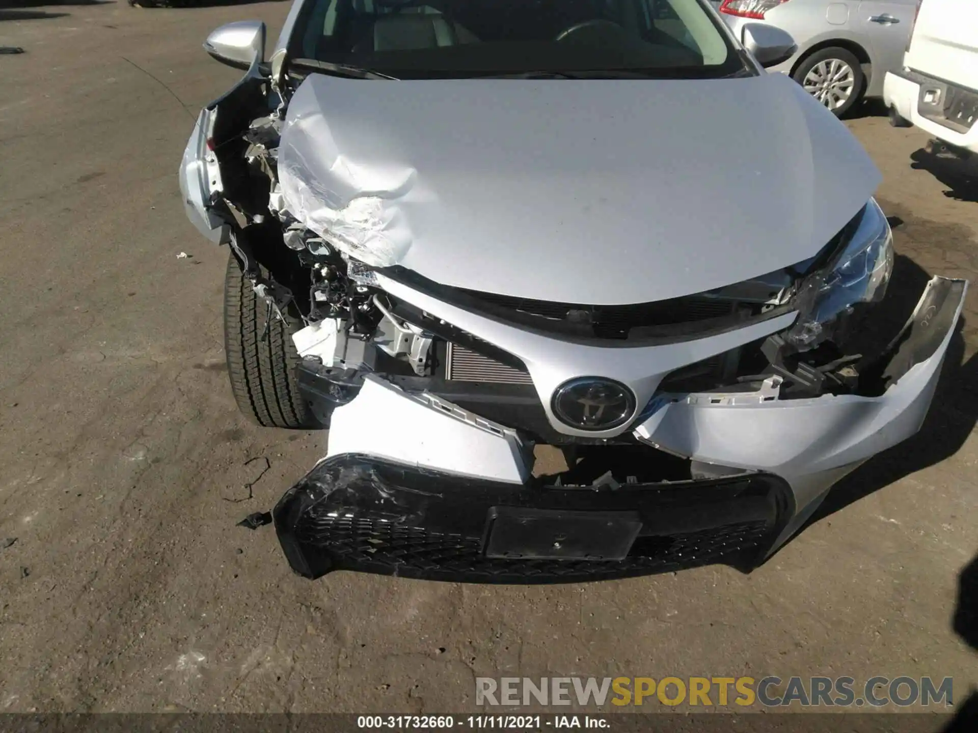 6 Photograph of a damaged car 2T1BURHE1KC139239 TOYOTA COROLLA 2019