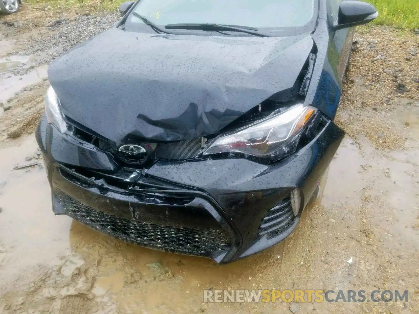 9 Photograph of a damaged car 2T1BURHE1KC139421 TOYOTA COROLLA 2019