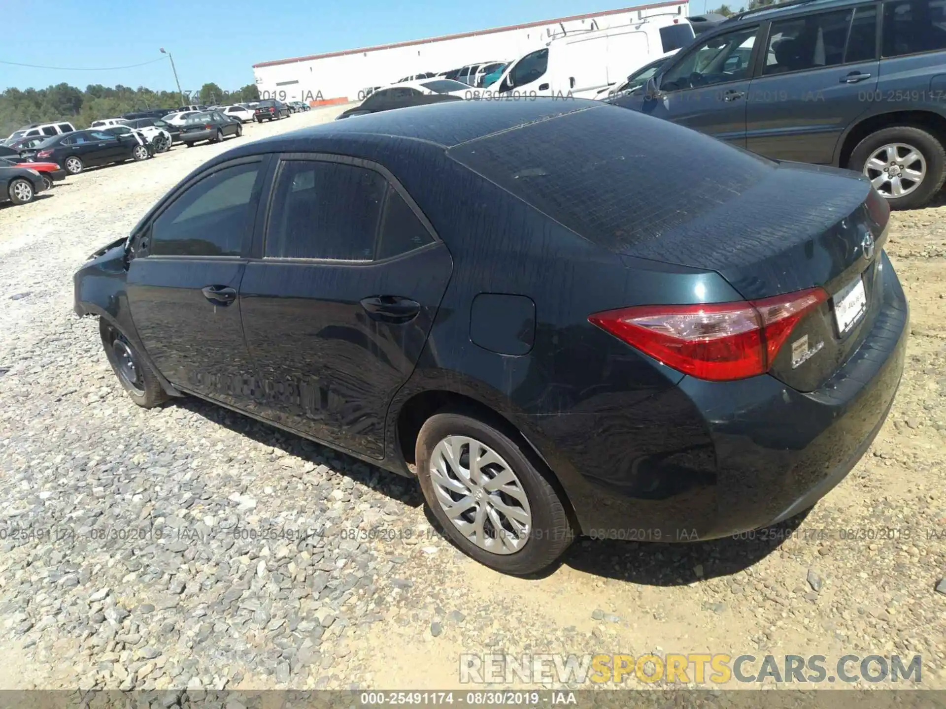 3 Photograph of a damaged car 2T1BURHE1KC140178 TOYOTA COROLLA 2019